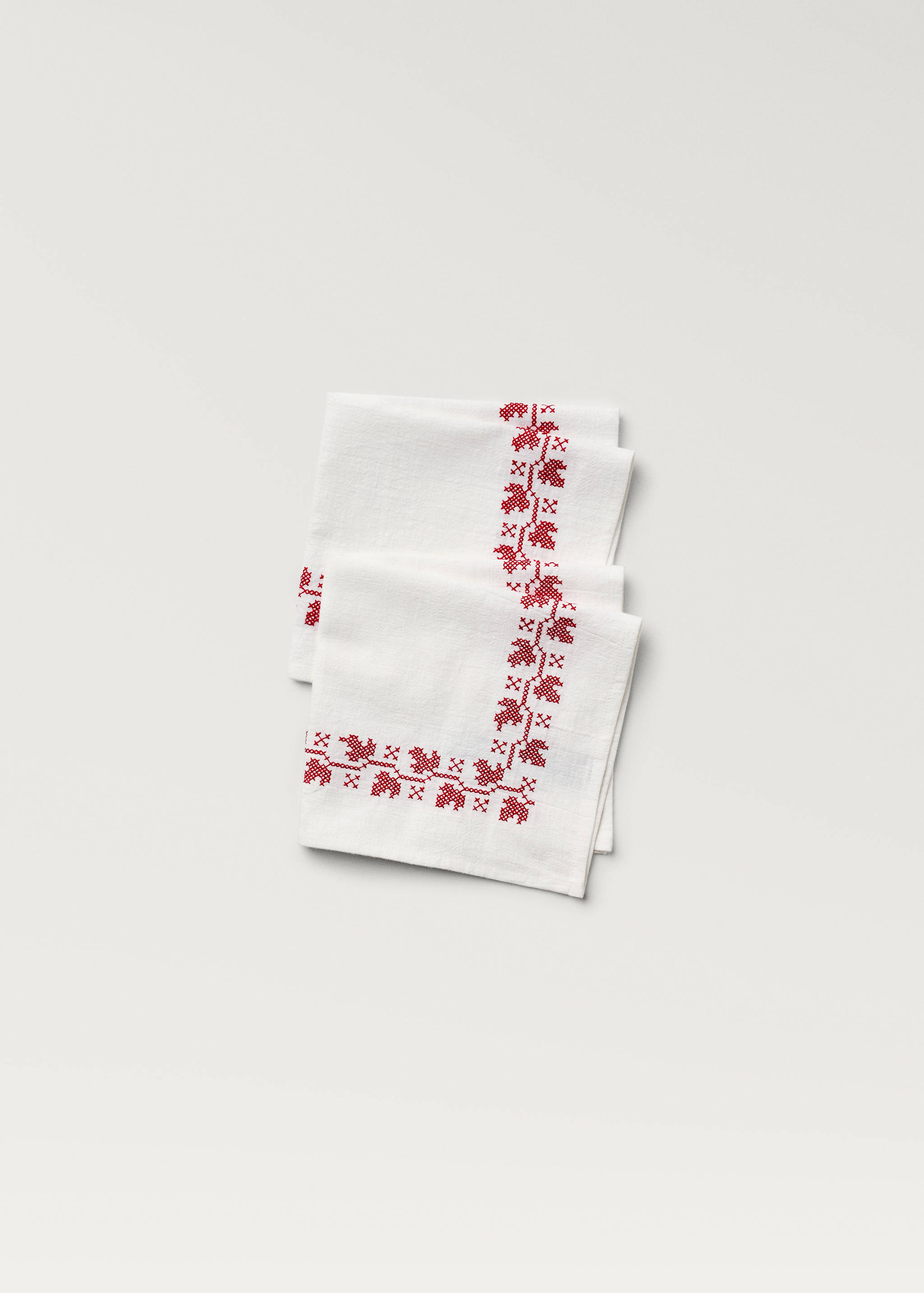 Embroidered detail napkin - Article without model