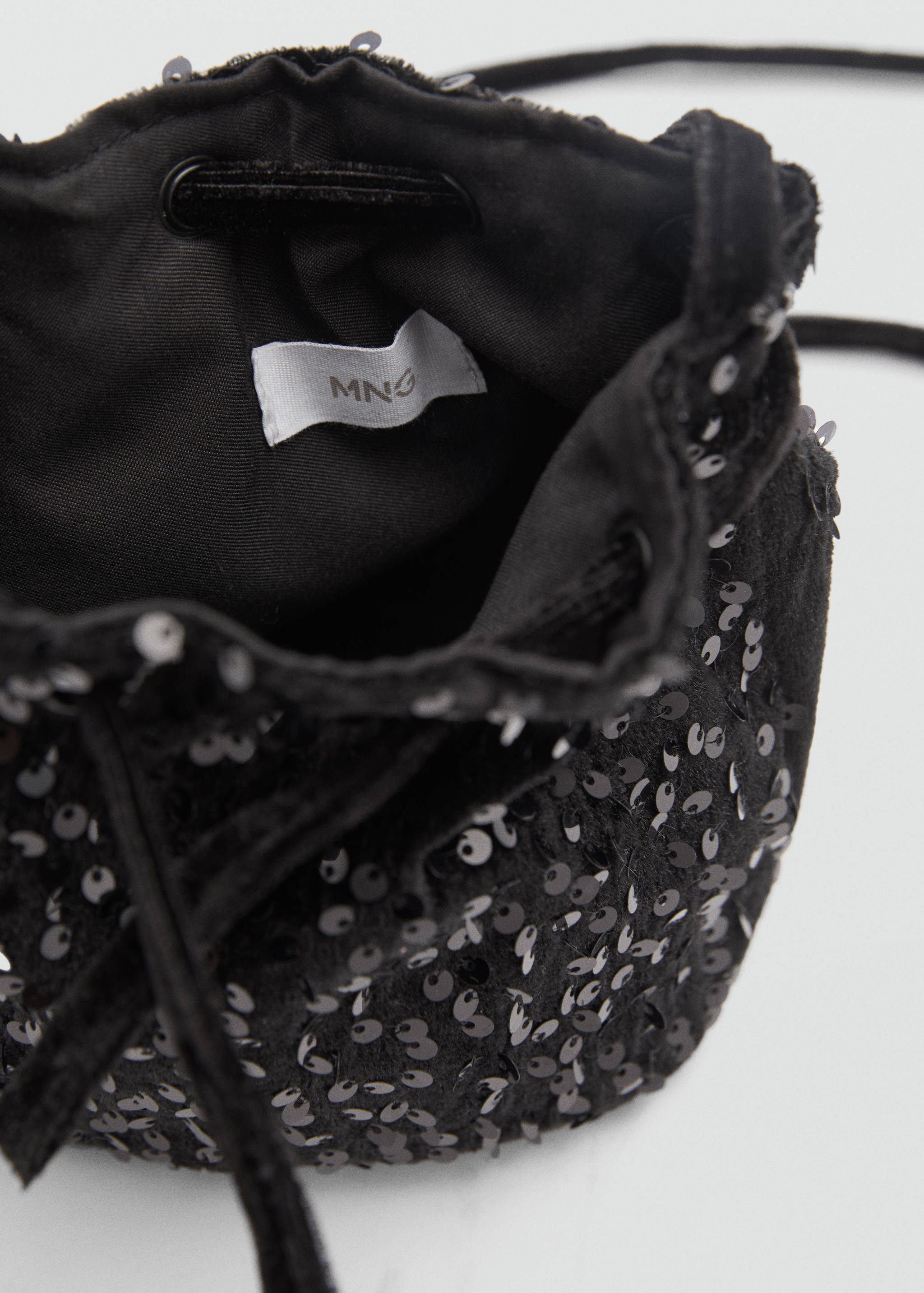 Сумка с пайетками - Деталь изделия 1