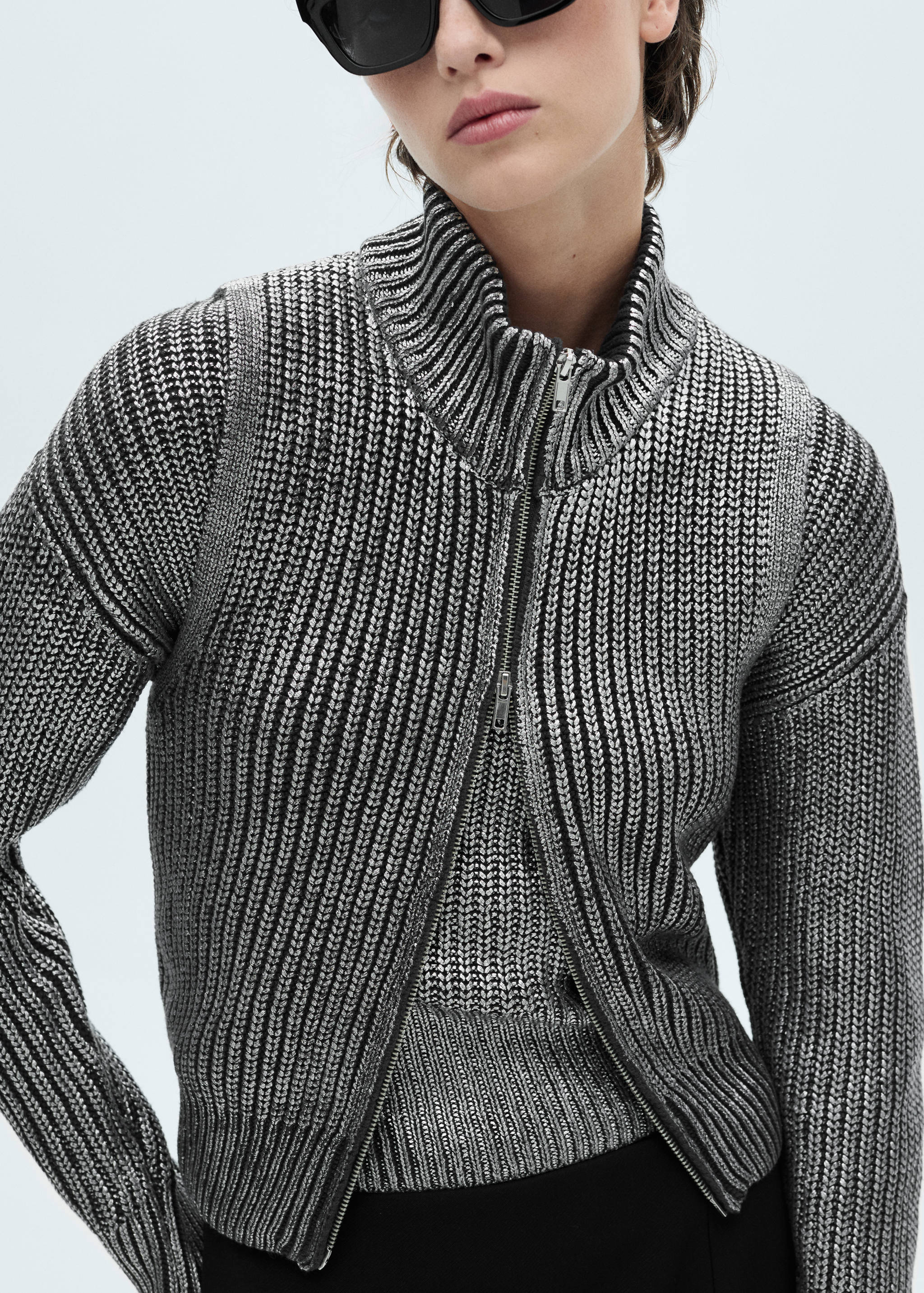 Perkins-neck foil vest - Details of the article 2