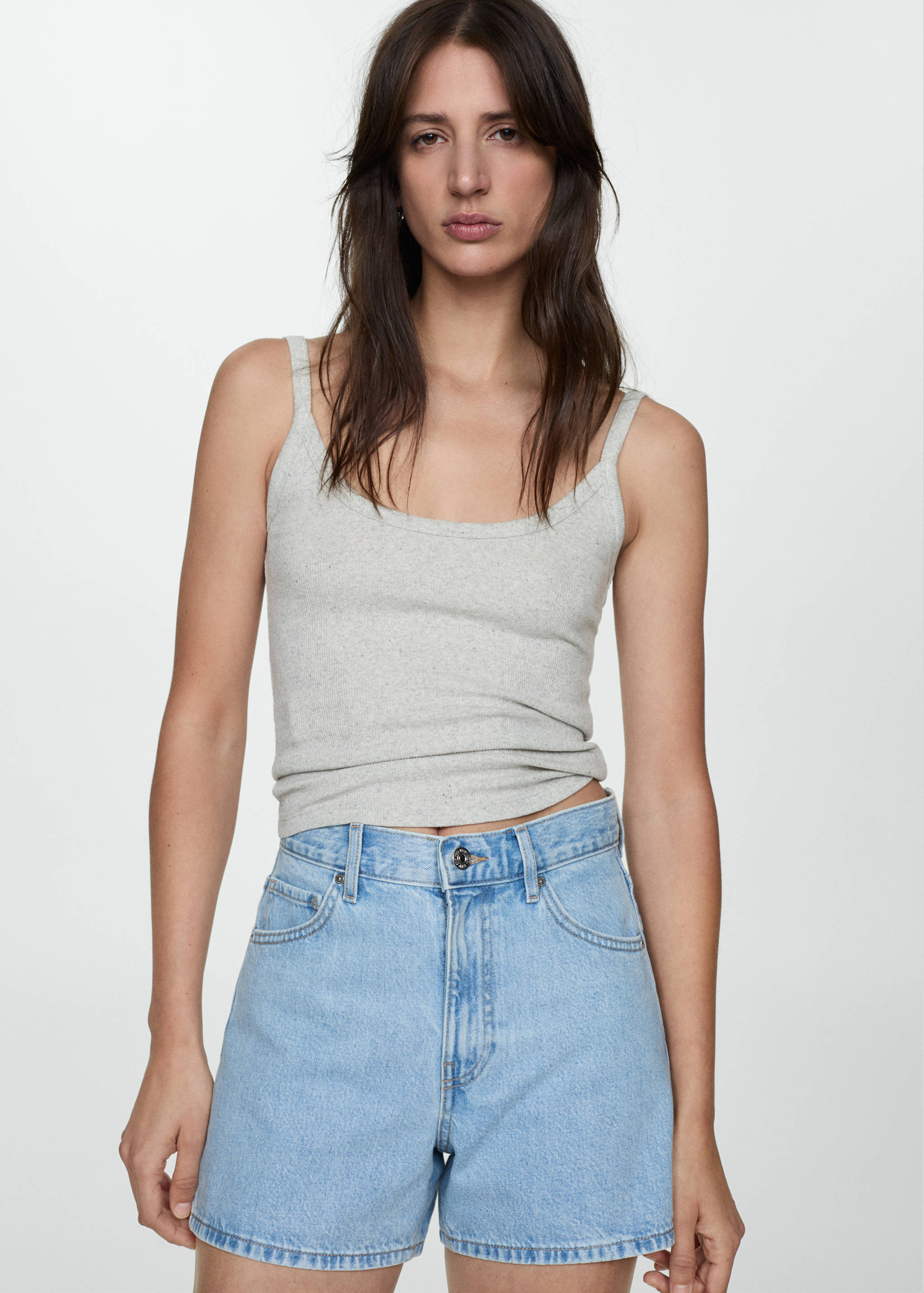 Short jean taille haute - Plan moyen