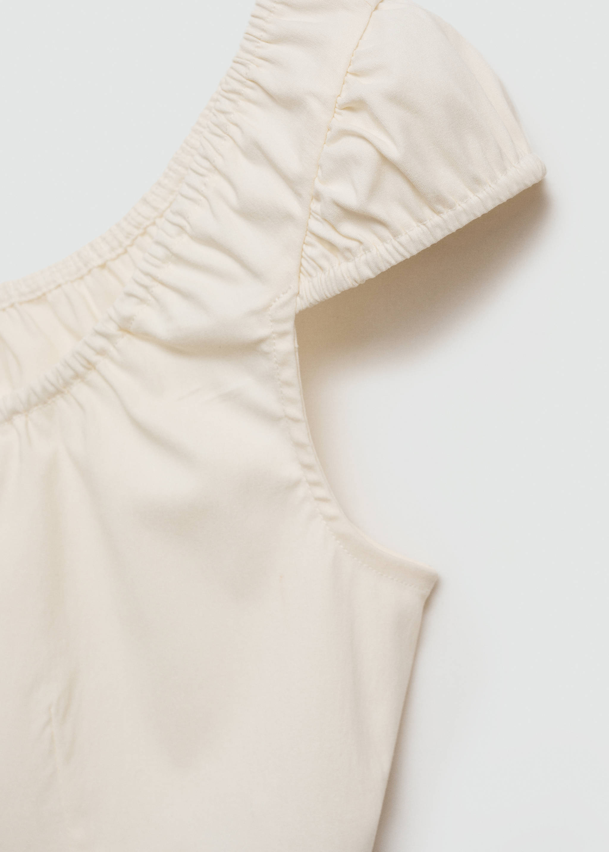 Buttoned crop top - Details of the article 8