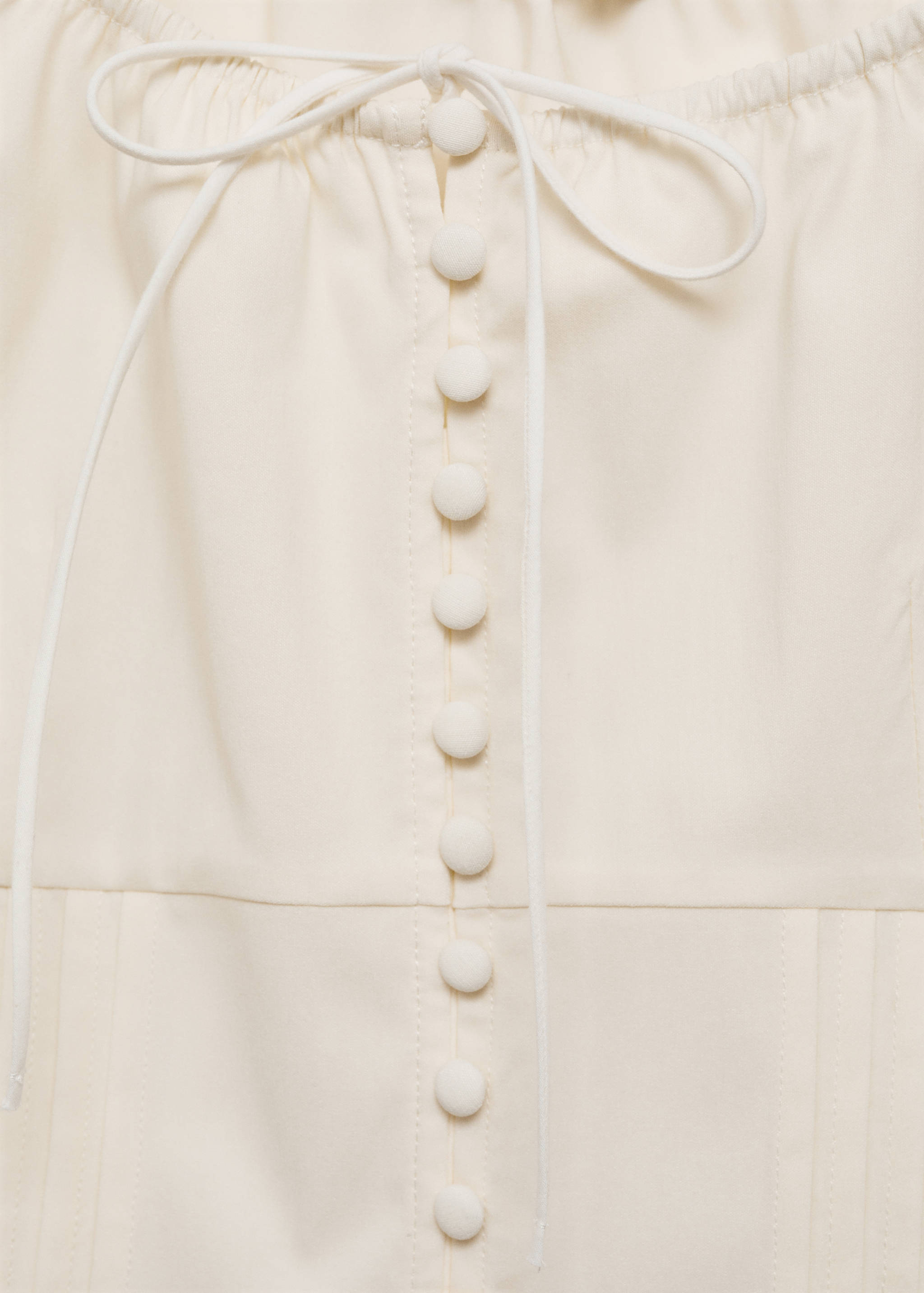 Buttoned crop top - Details of the article 0
