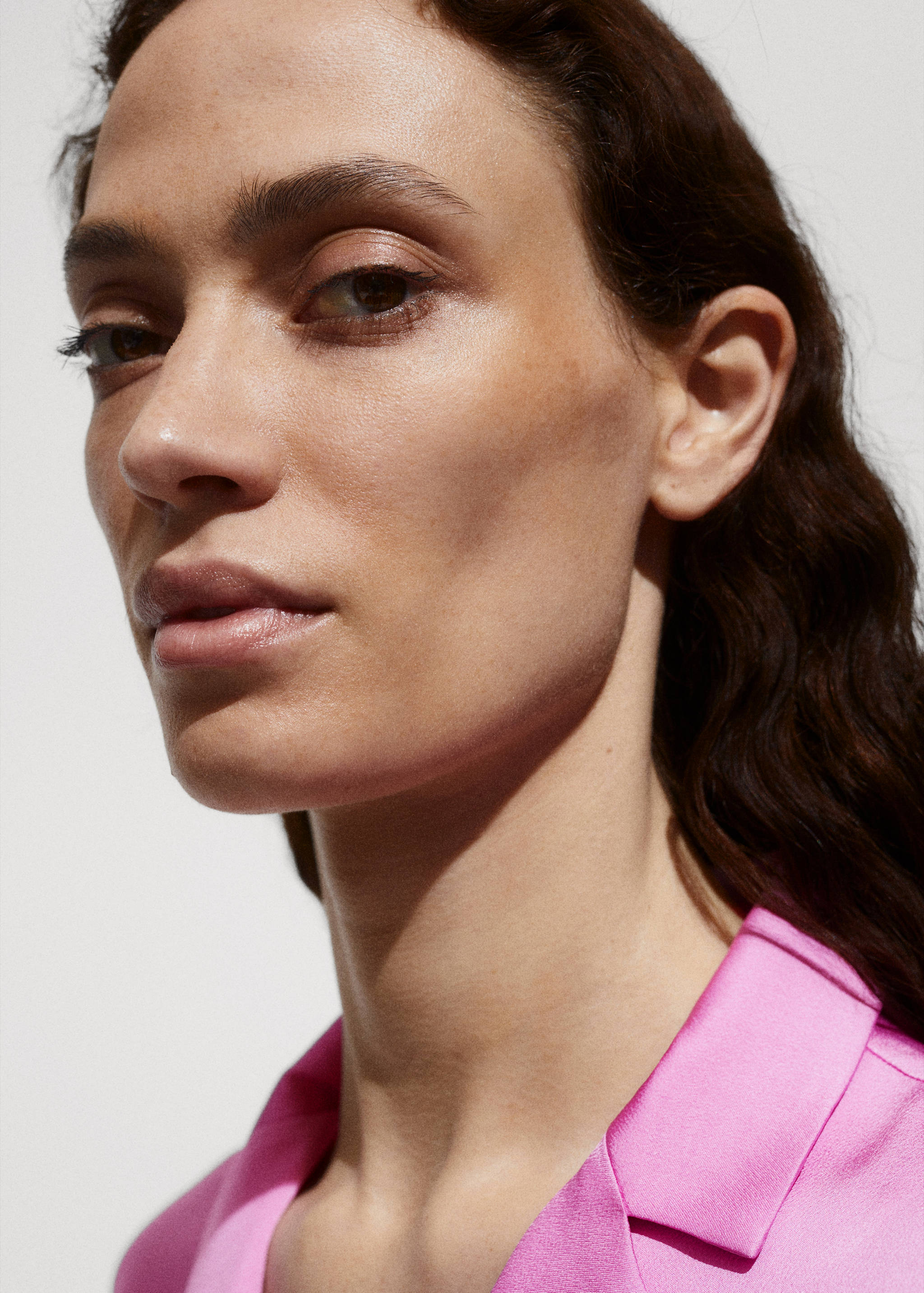 Splývavá saténová košile - Detail zboží 1