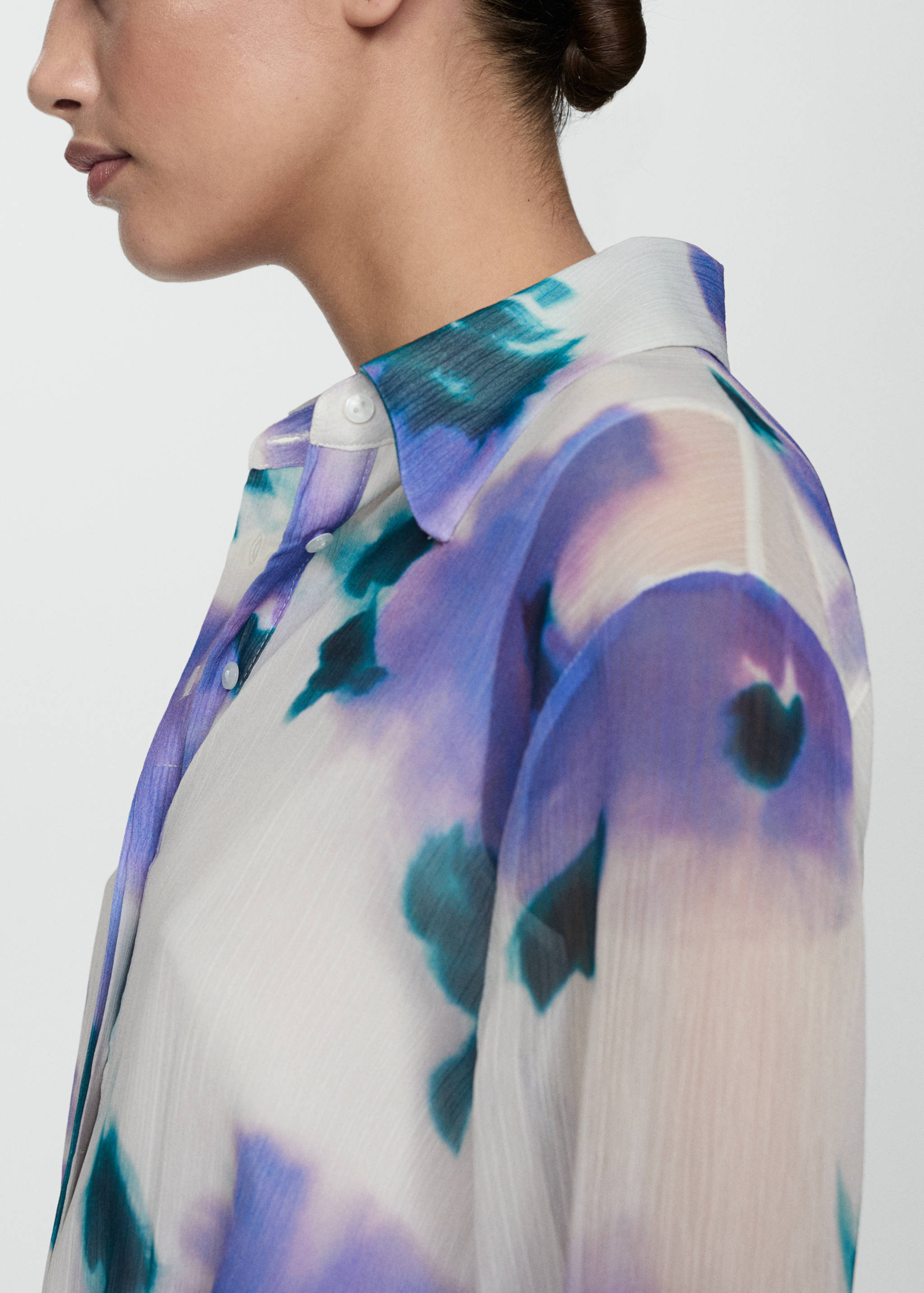 Printed jumpsuit with bow - Details of the article 3