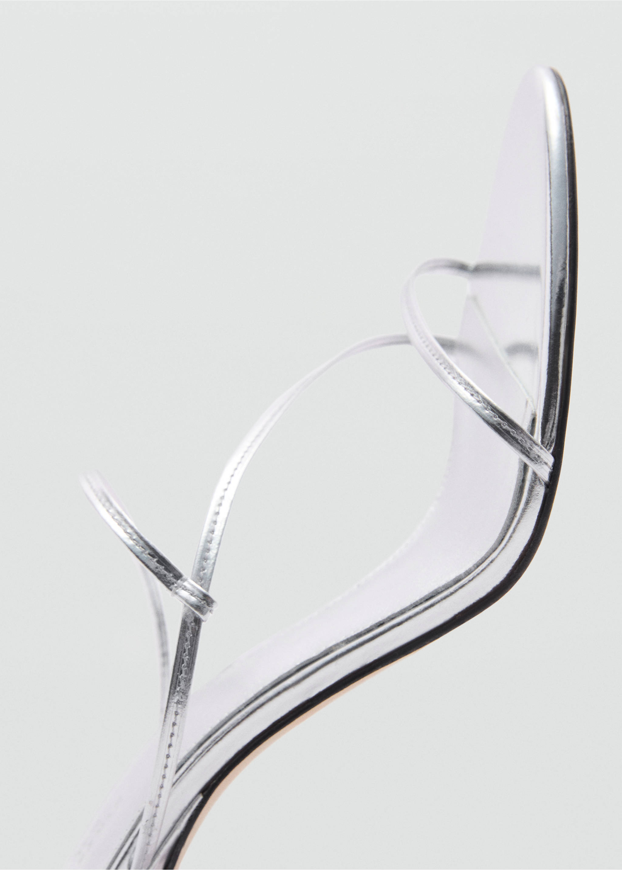 Heeled leather sandals with straps - Details of the article 2, Silver. Ref: 77070380-00.