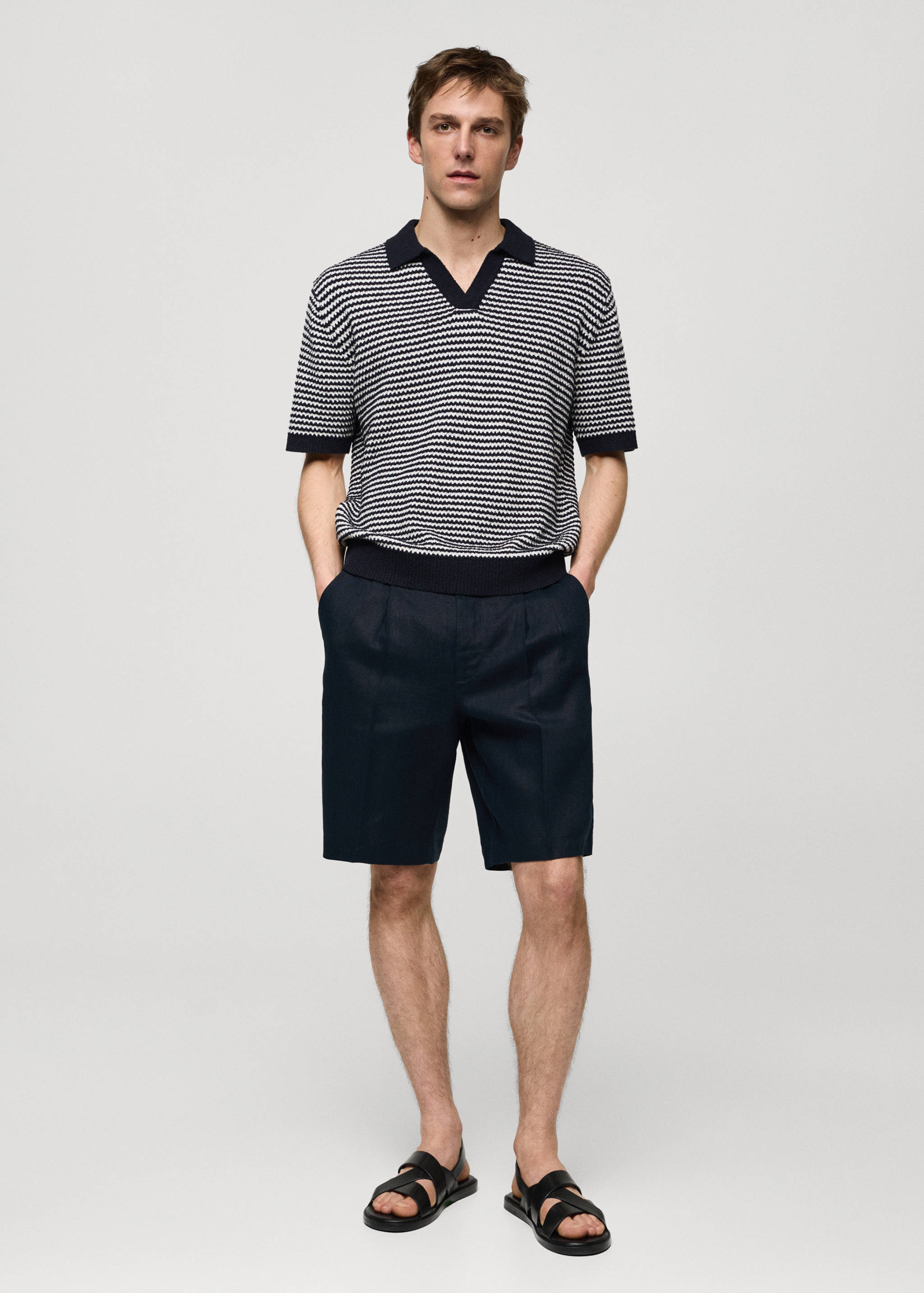 100% linen bermuda shorts with pleats - General plane