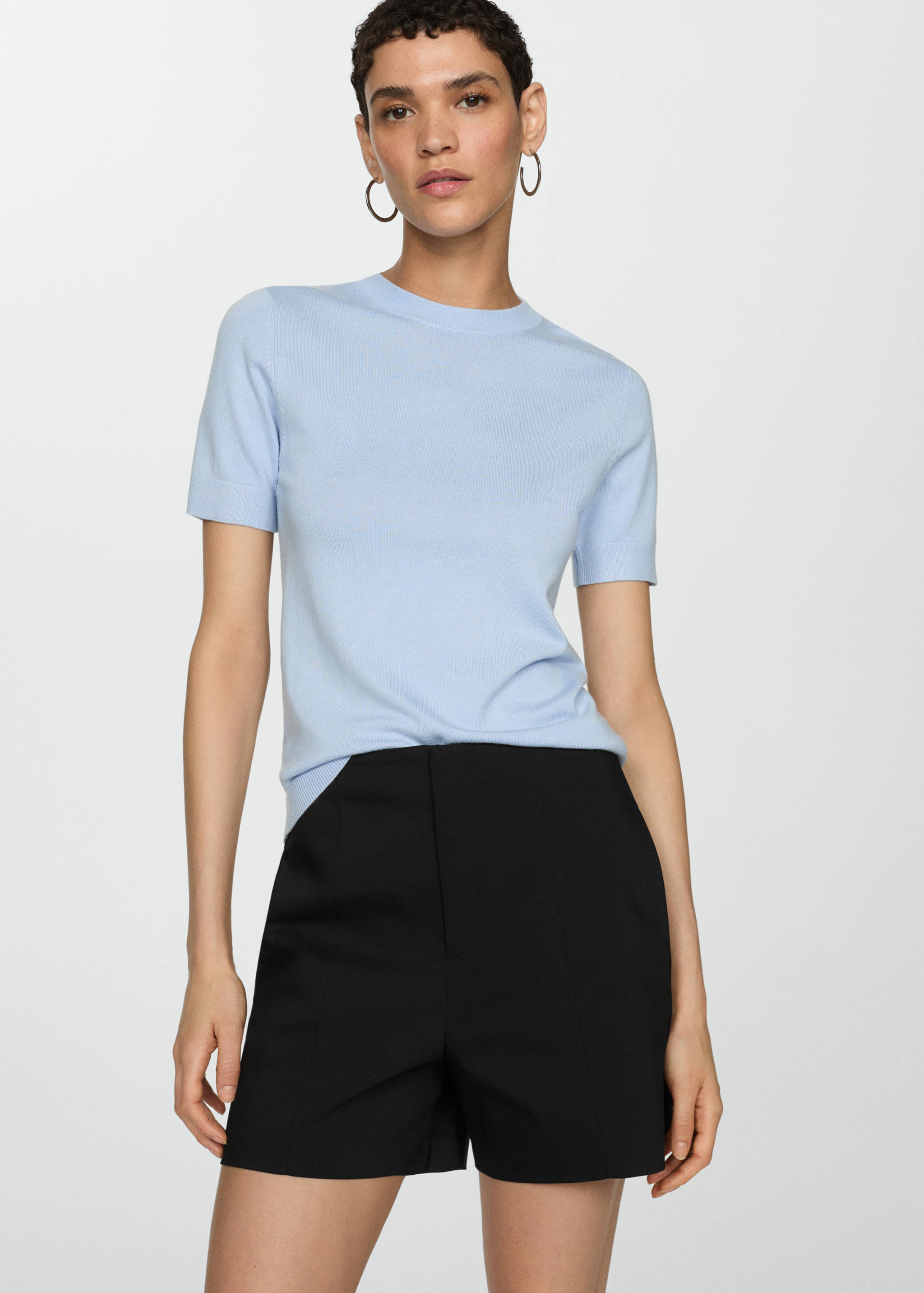 High-waist straight shorts - Details of the article 1