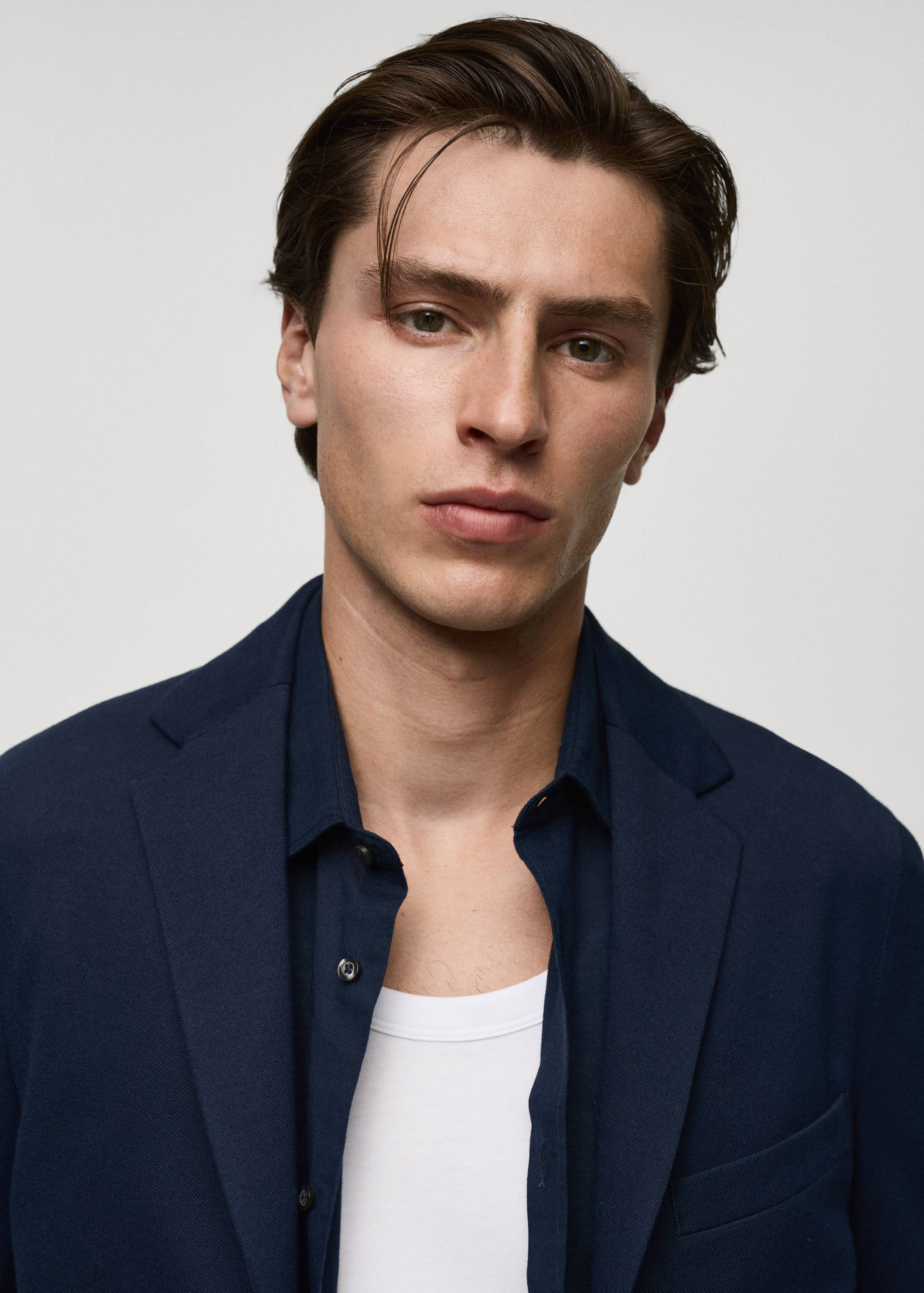 Structured slim fit cotton blazer - Details of the article 1