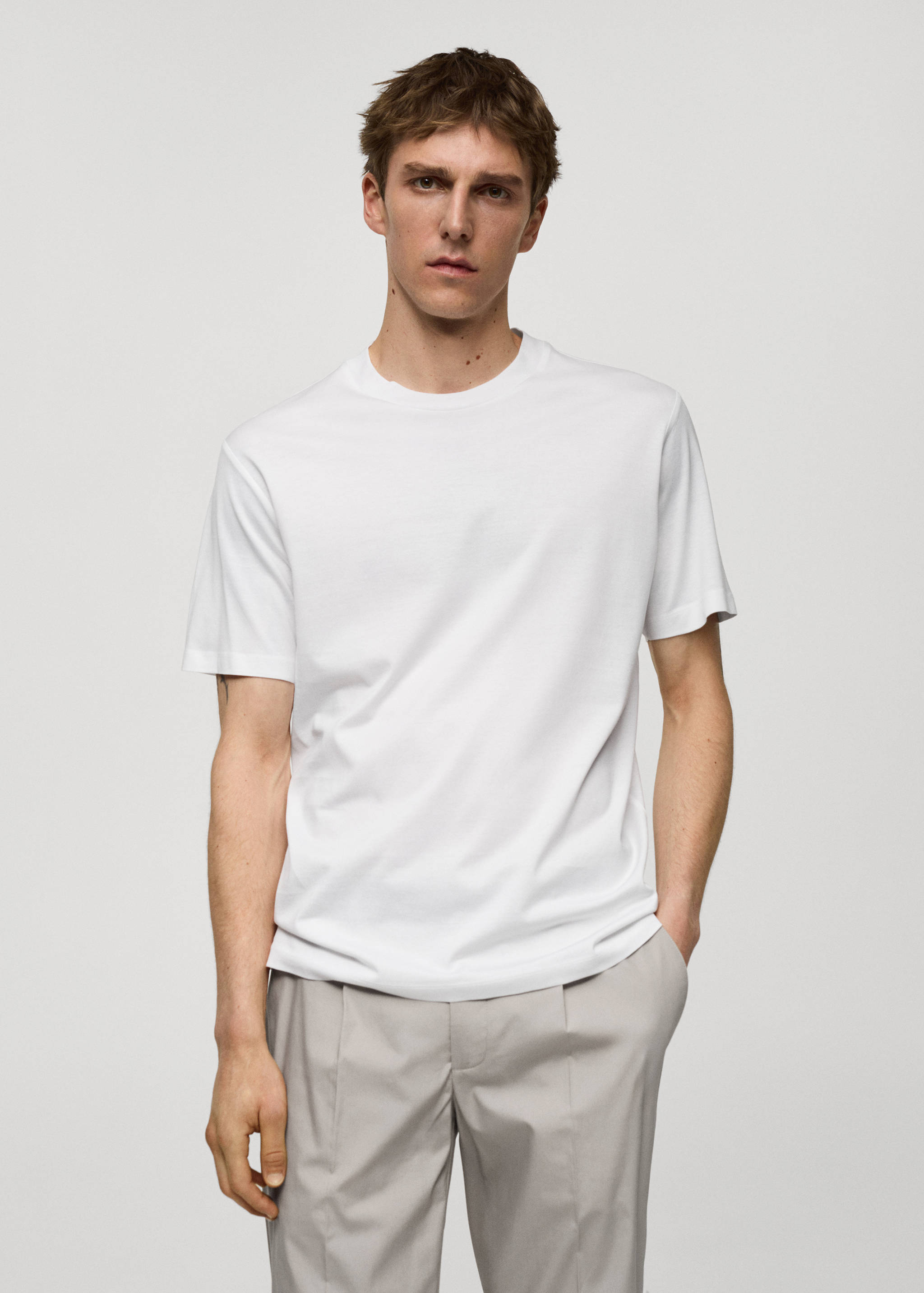 100% cotton slim-fit t-shirt - Medium plane