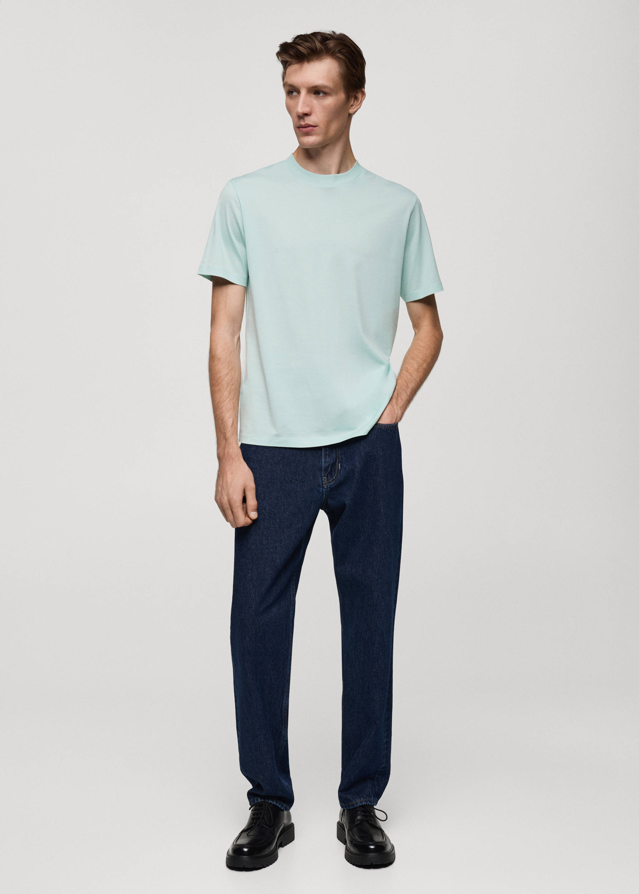 100% cotton slim-fit t-shirt - General plane