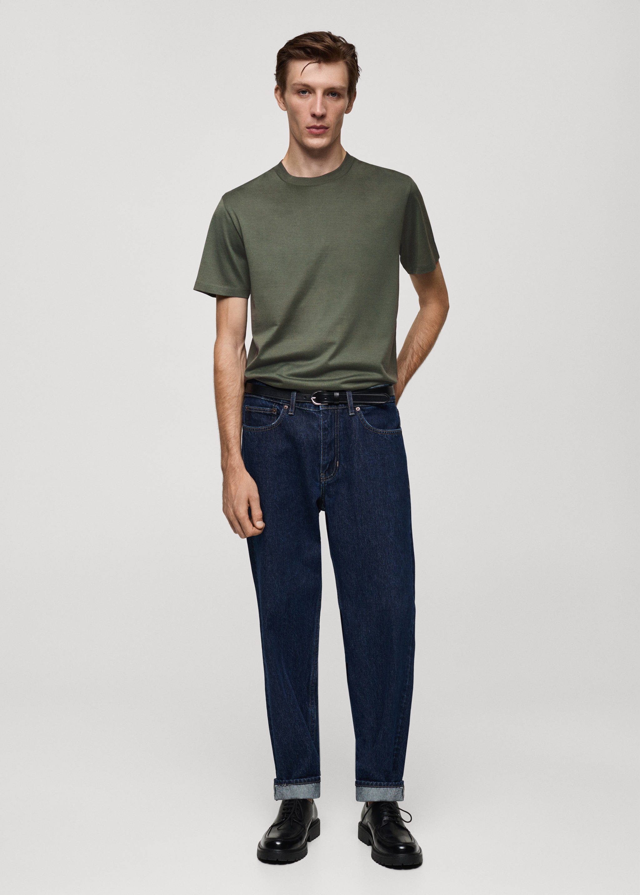 100% cotton slim-fit t-shirt - General plane