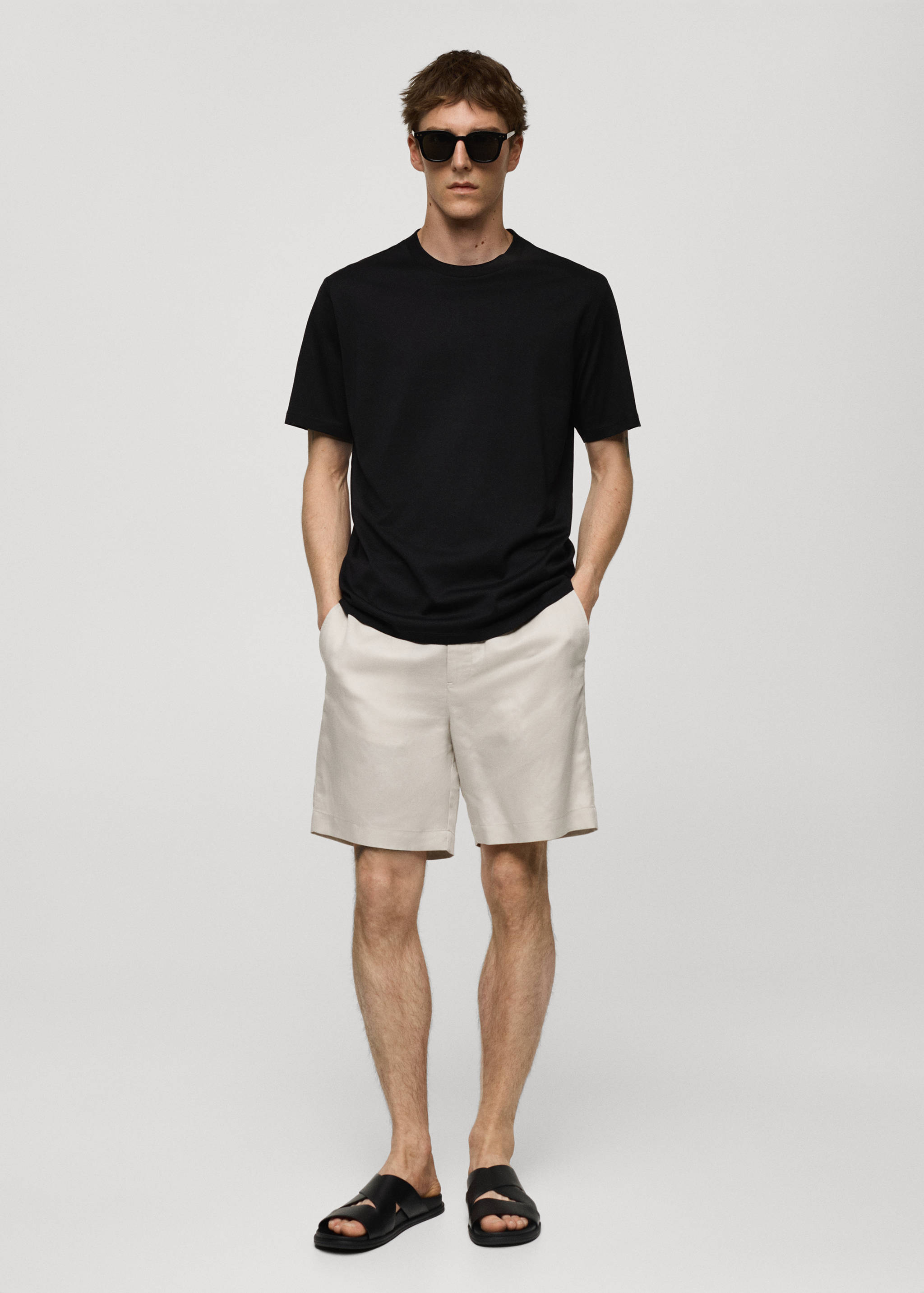 100% cotton slim-fit t-shirt - General plane