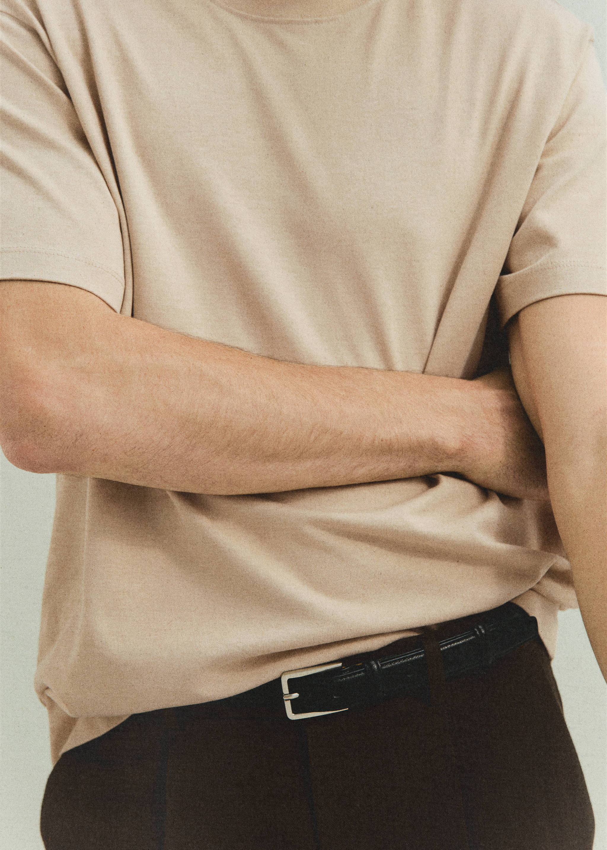 Basic 100% cotton relaxed-fit t-shirt - Details of the article 5