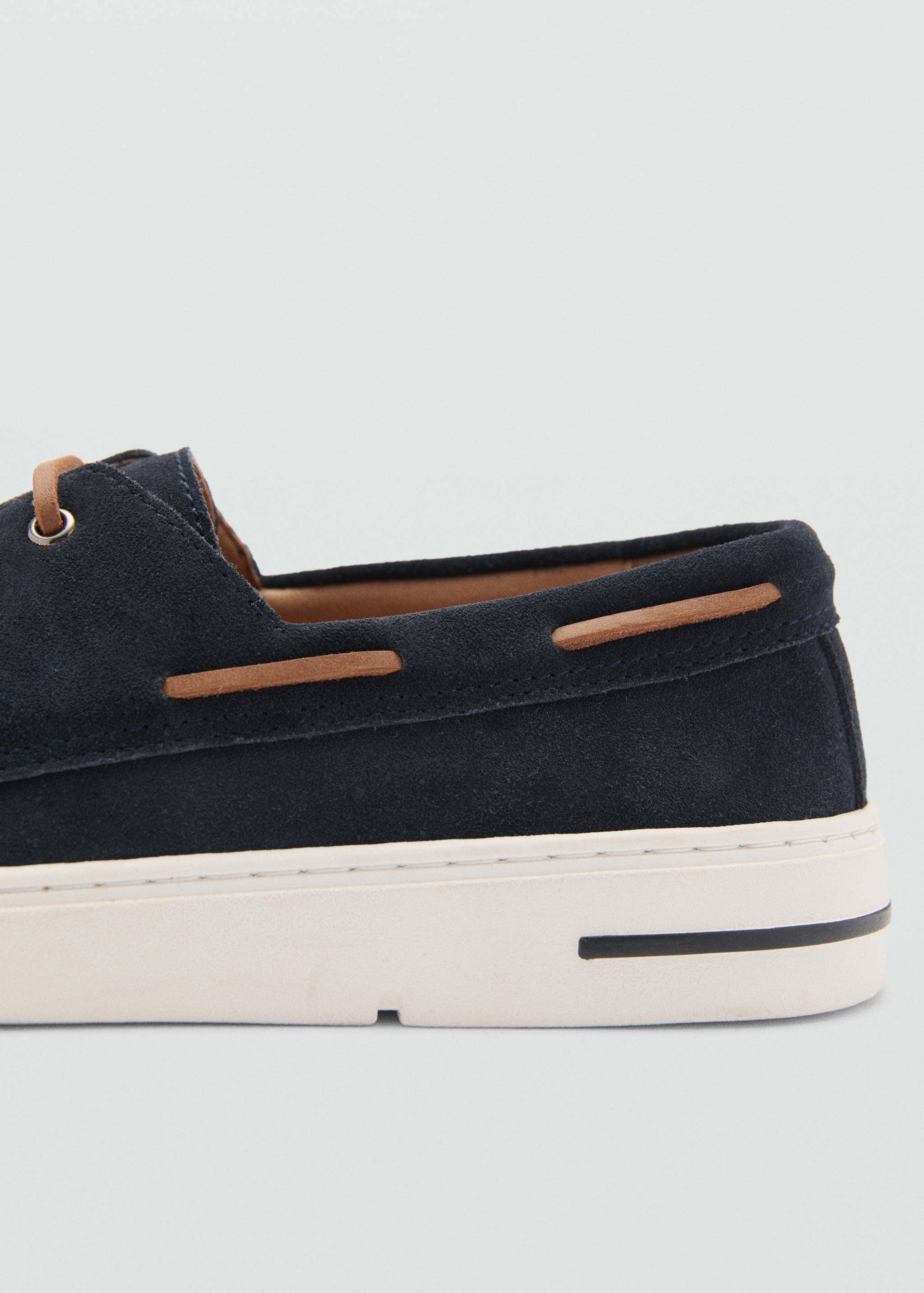 绒面革航海鞋 - null