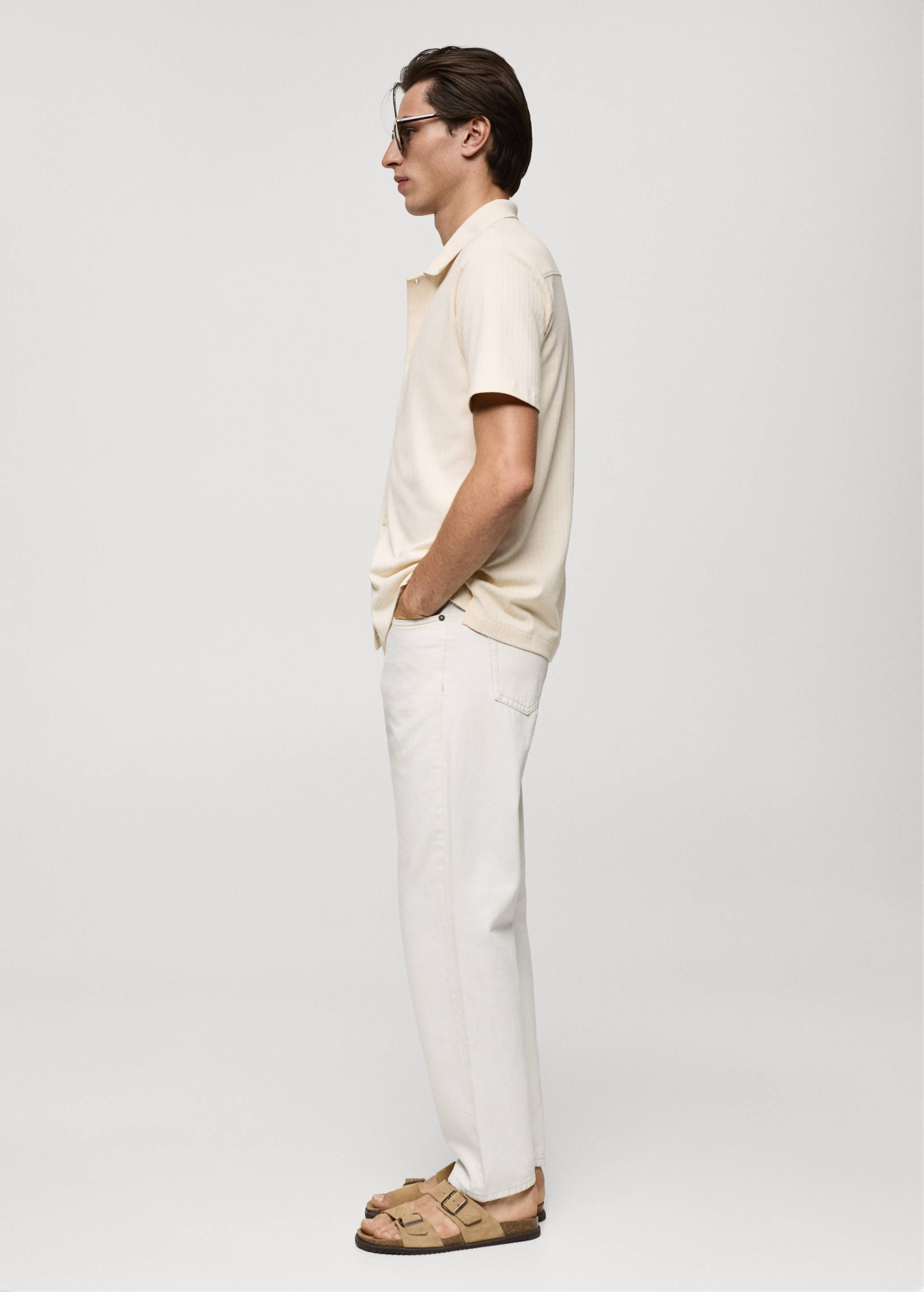 Regular-fit textured buttoned polo shirt - Details of the article 2