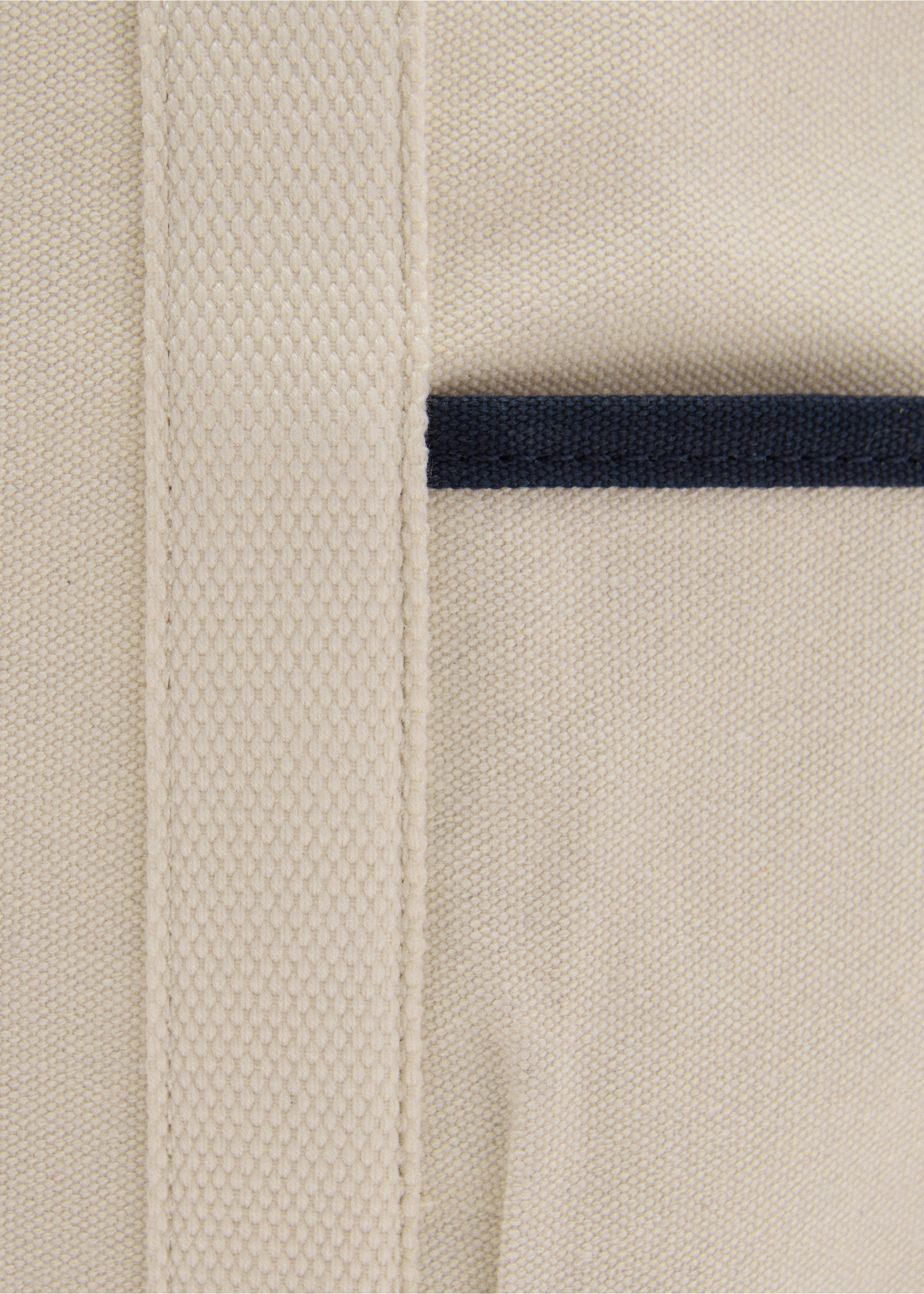 Bolso canvas algodón contraste - Detalle del artículo 1, Blanco roto. Ref: 77070611-00.