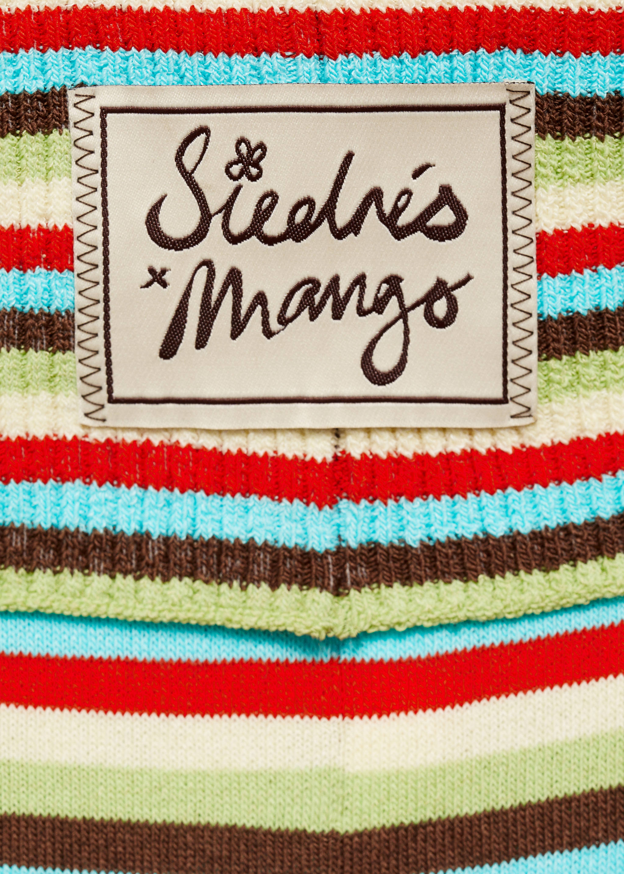 Striped knitted shorts - Details of the article 0