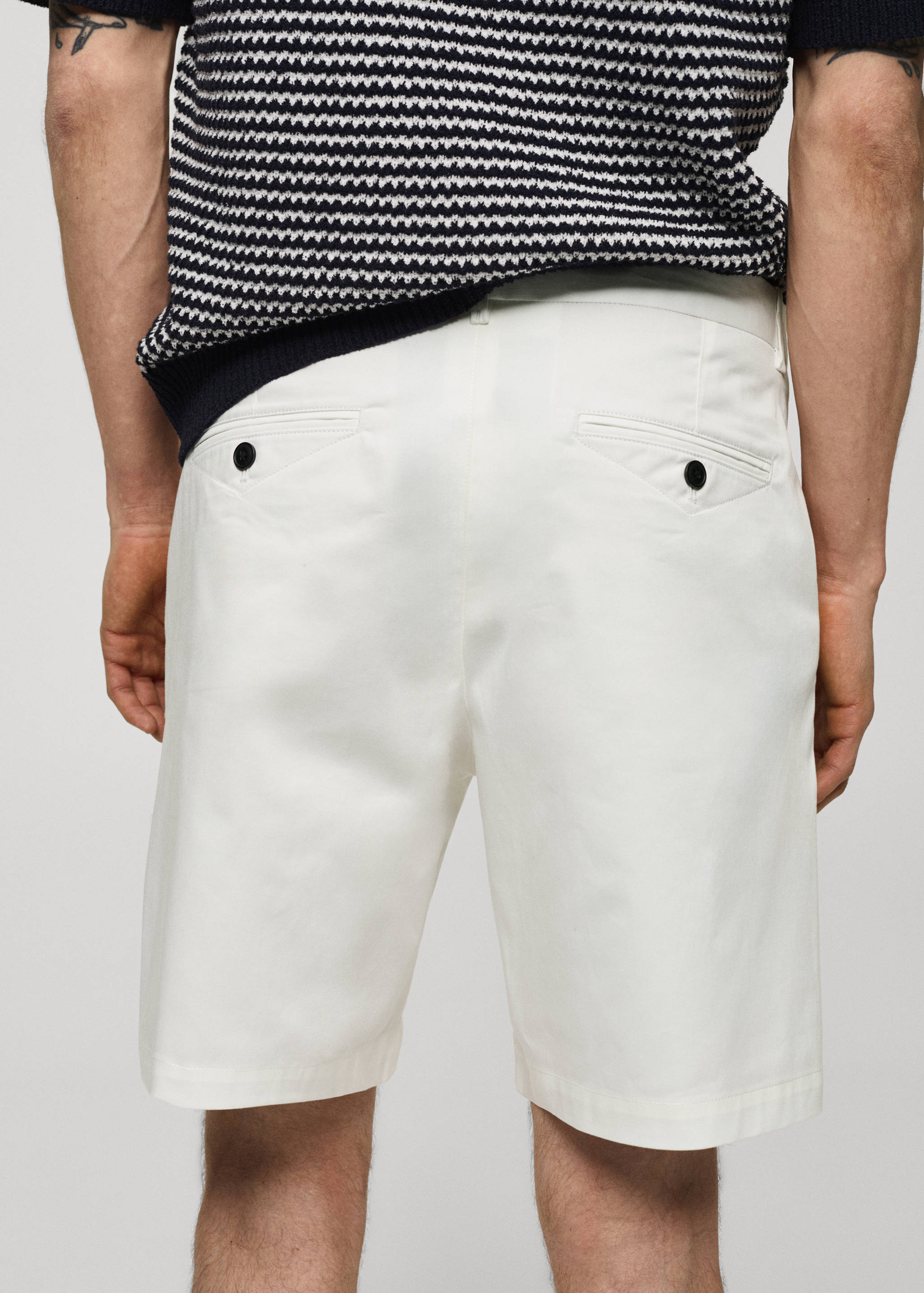 Slim fit cotton Bermuda shorts - Details of the article 6