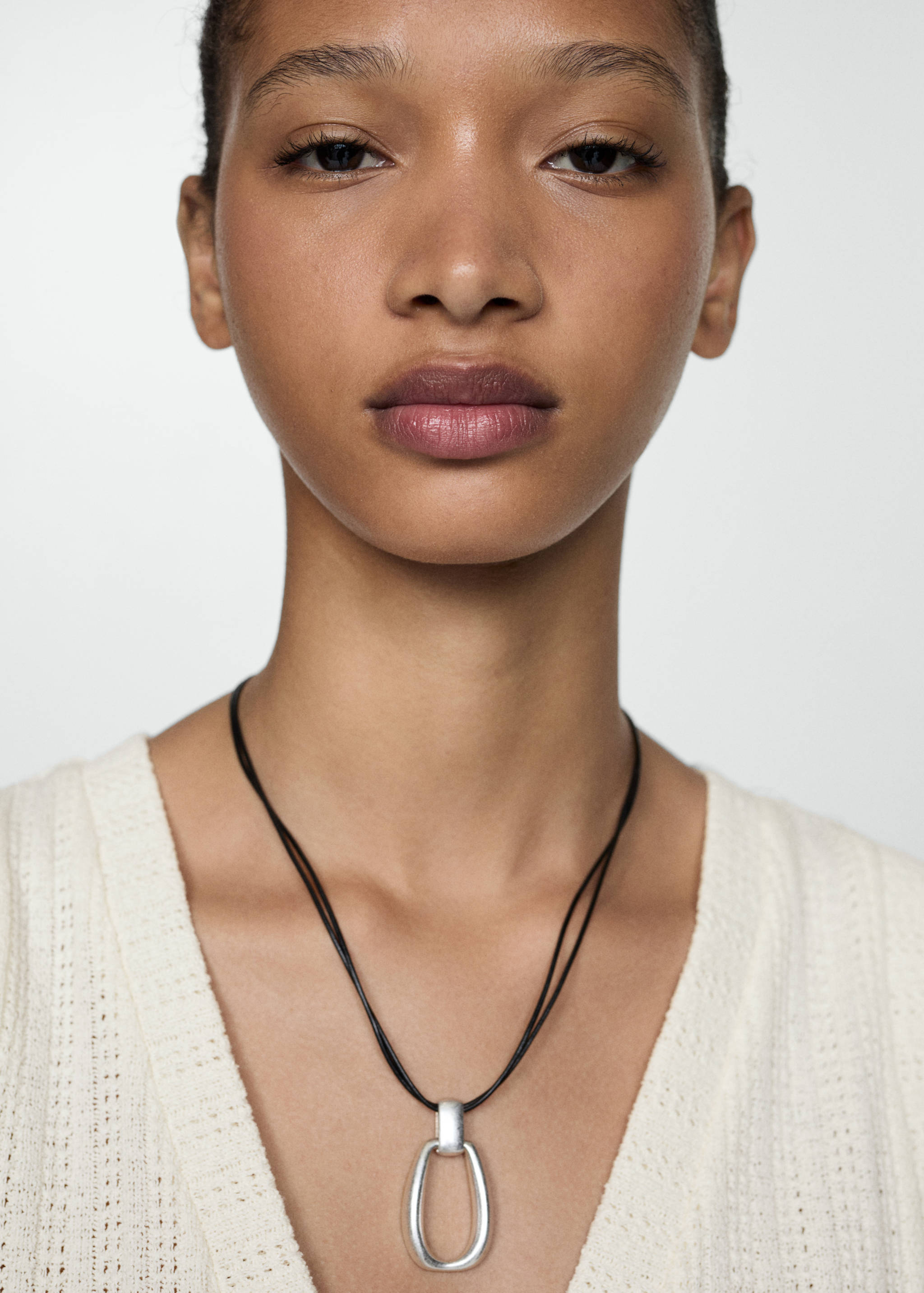 Crochet waistcoat with buttons - Details of the article 1