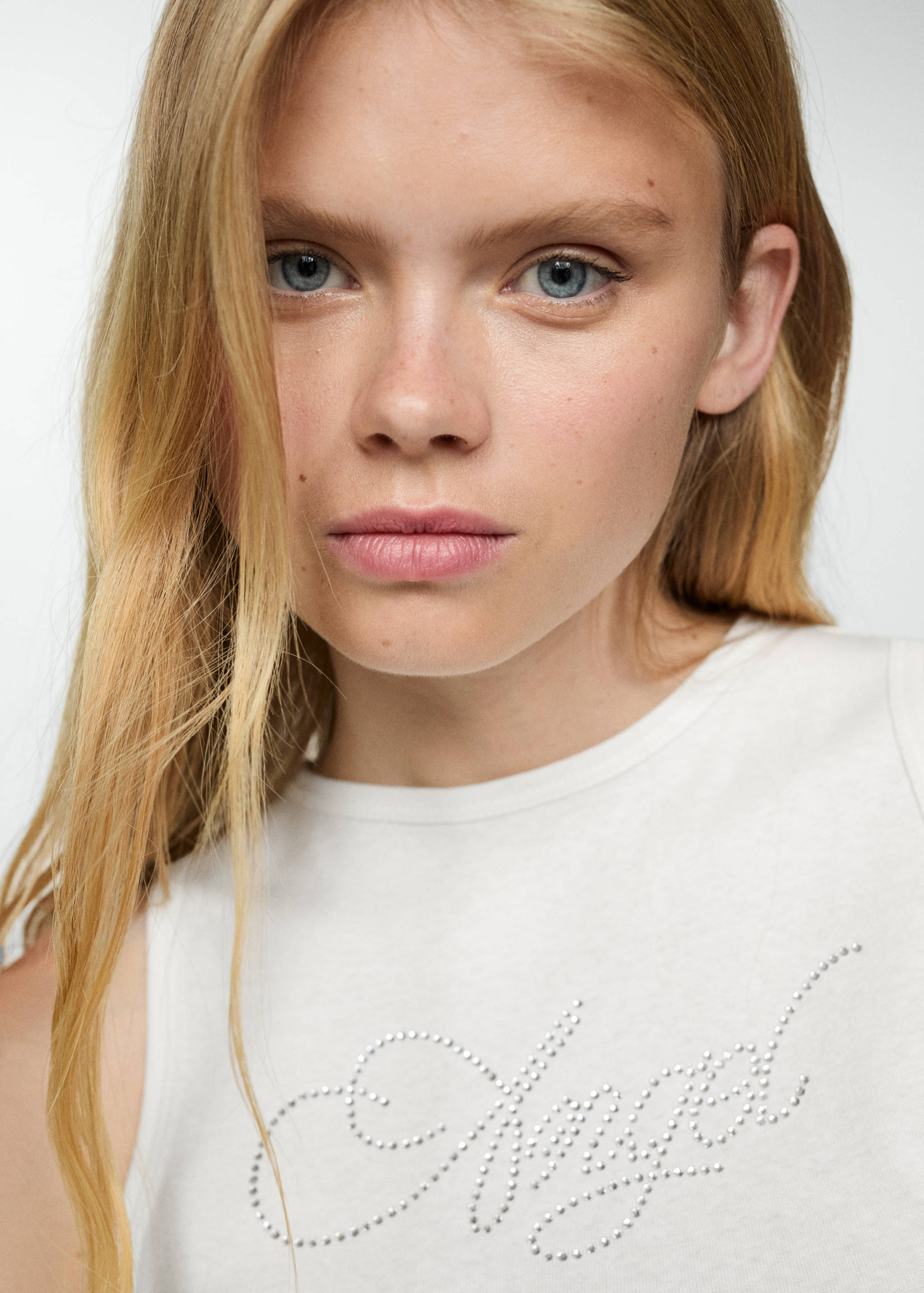 Cotton rhinestone top - Details of the article 1