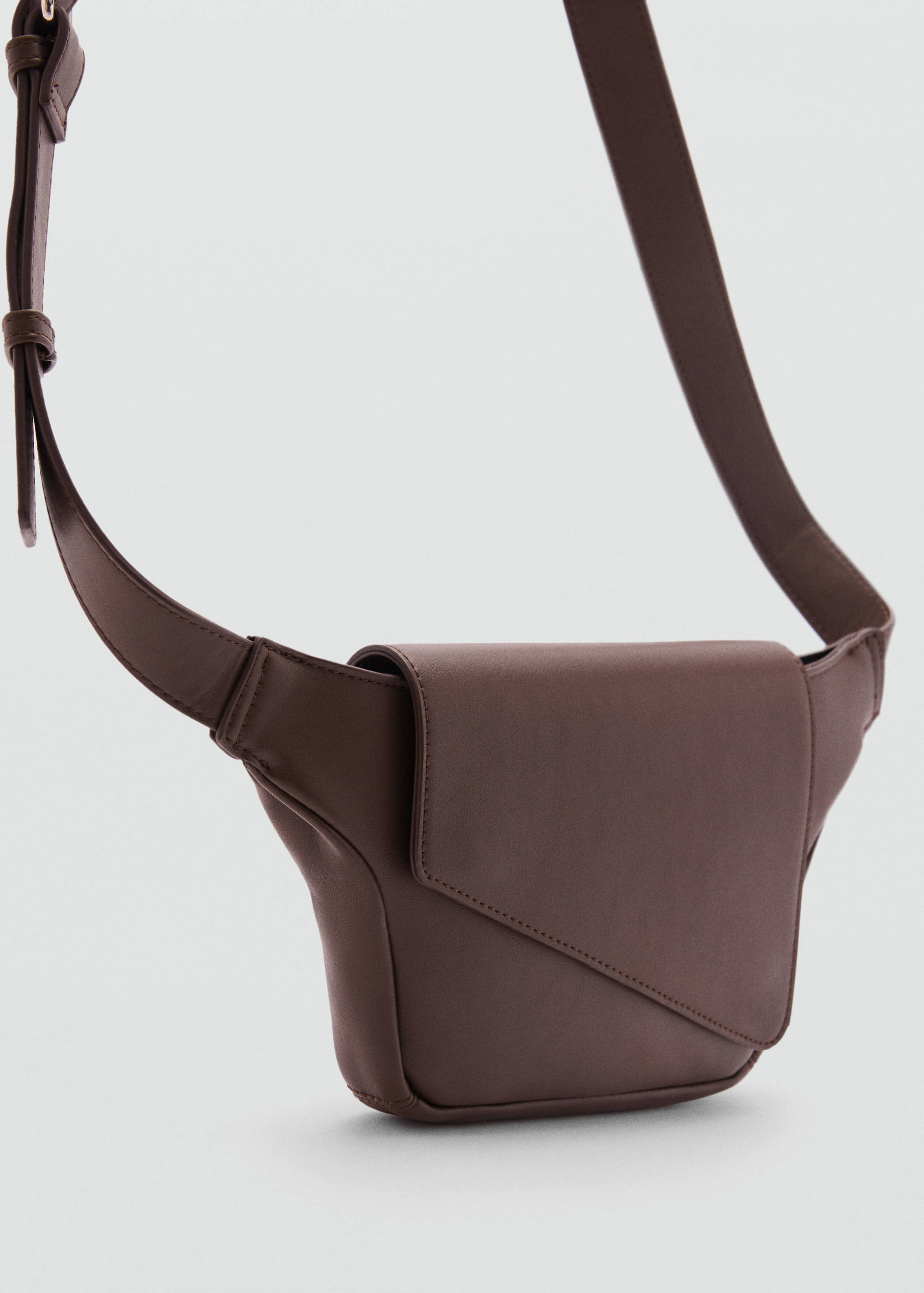 Sac bananes bandoulière simili-cuir effet grainé - Plan moyen