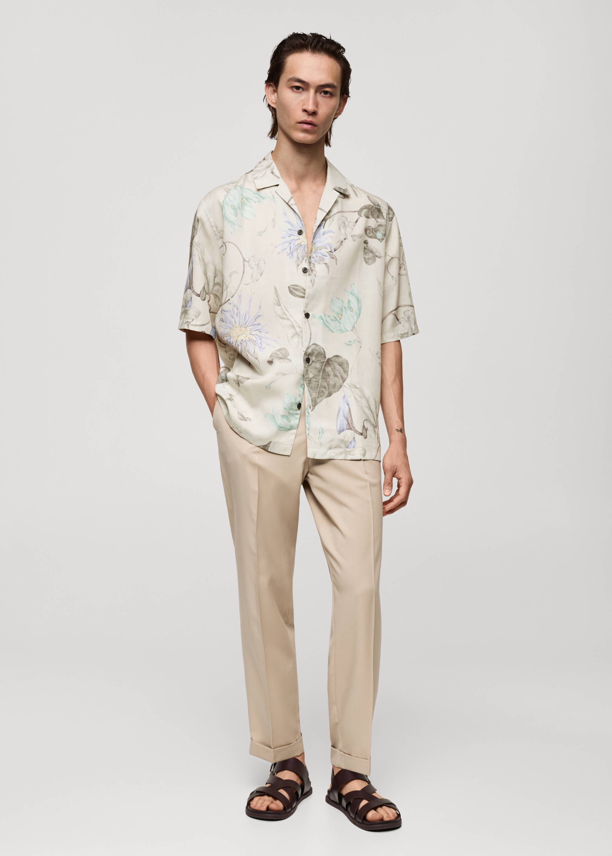 Flowy floral print shirt - General plane