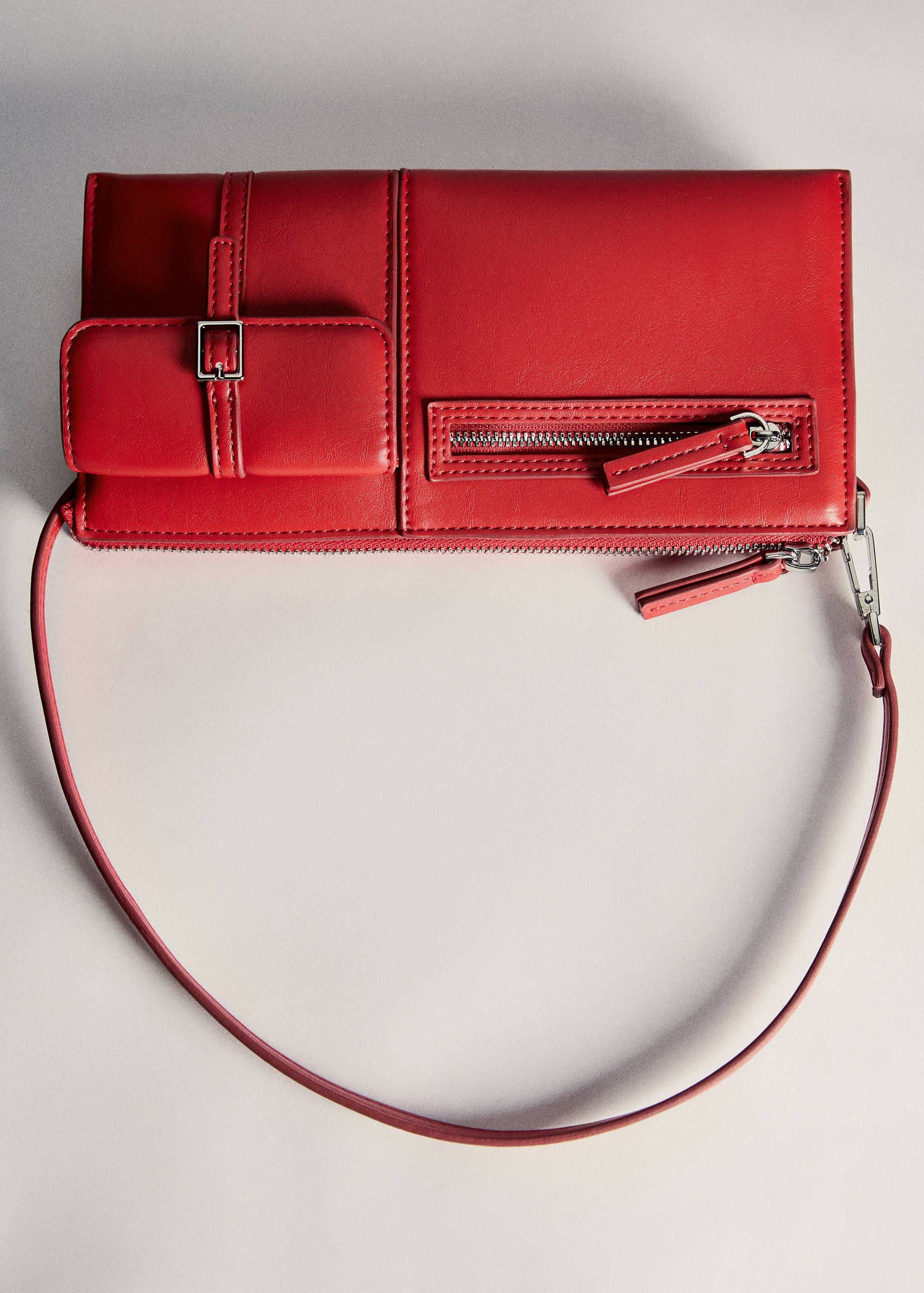 Shoulder bag with pockets - Details of the article 5