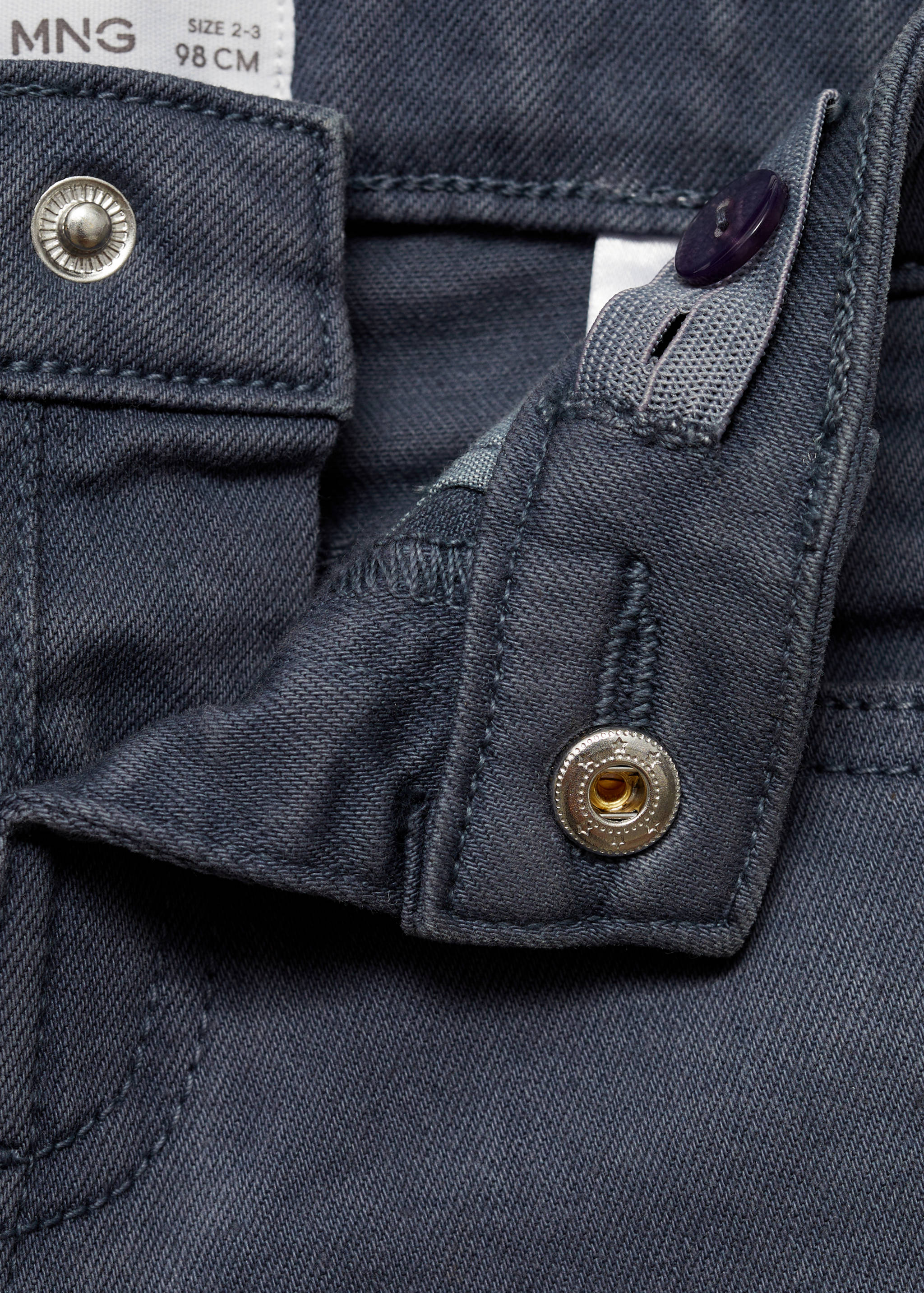 Flared finished jeans - Details of the article 8