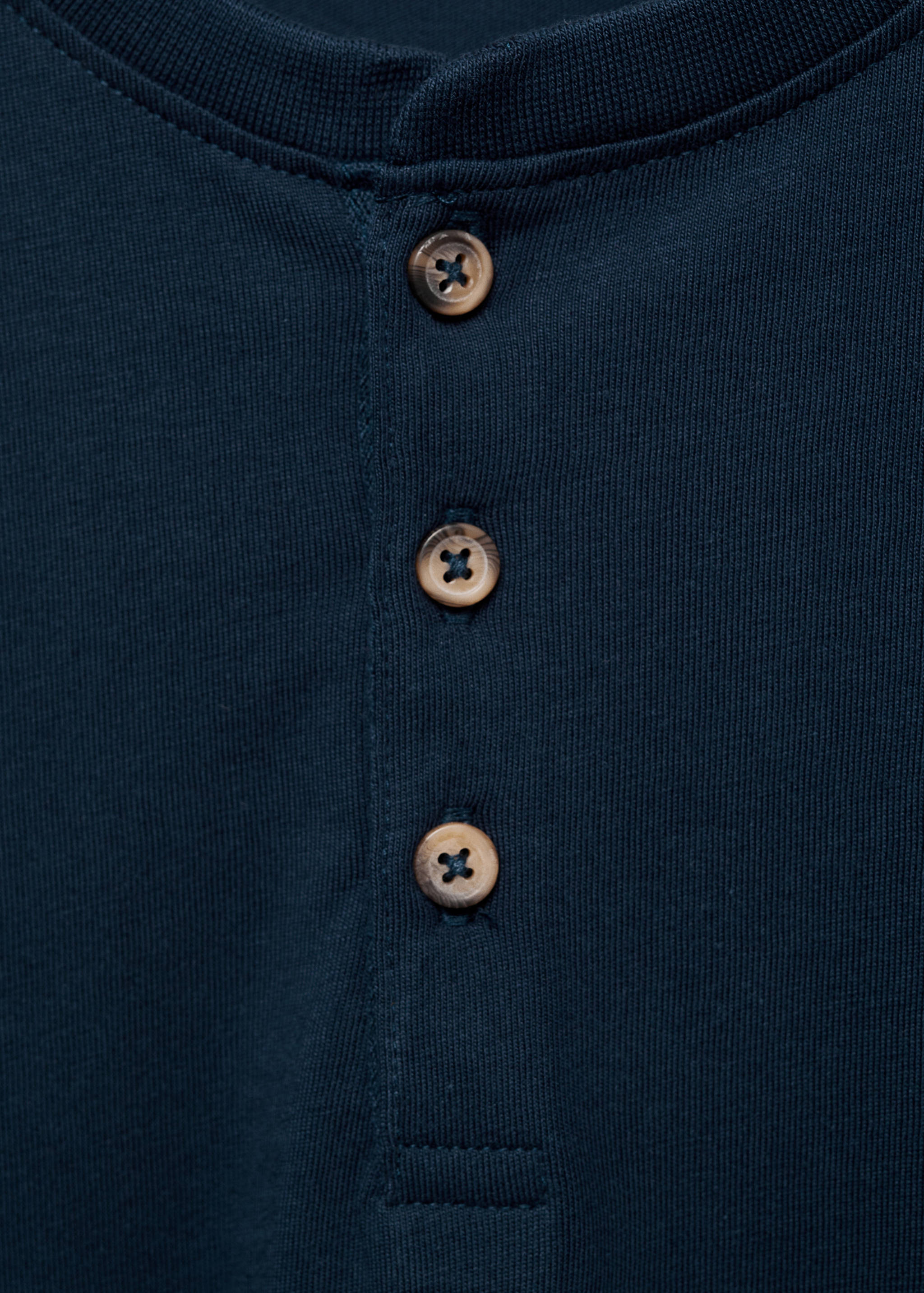 Long sleeve cotton t-shirt - Details of the article 8