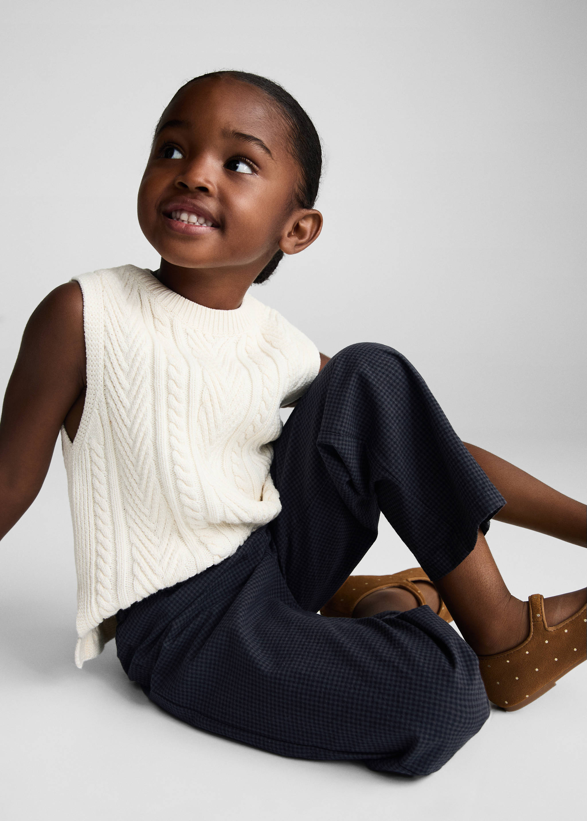 Straight checked trousers - Details of the article 1