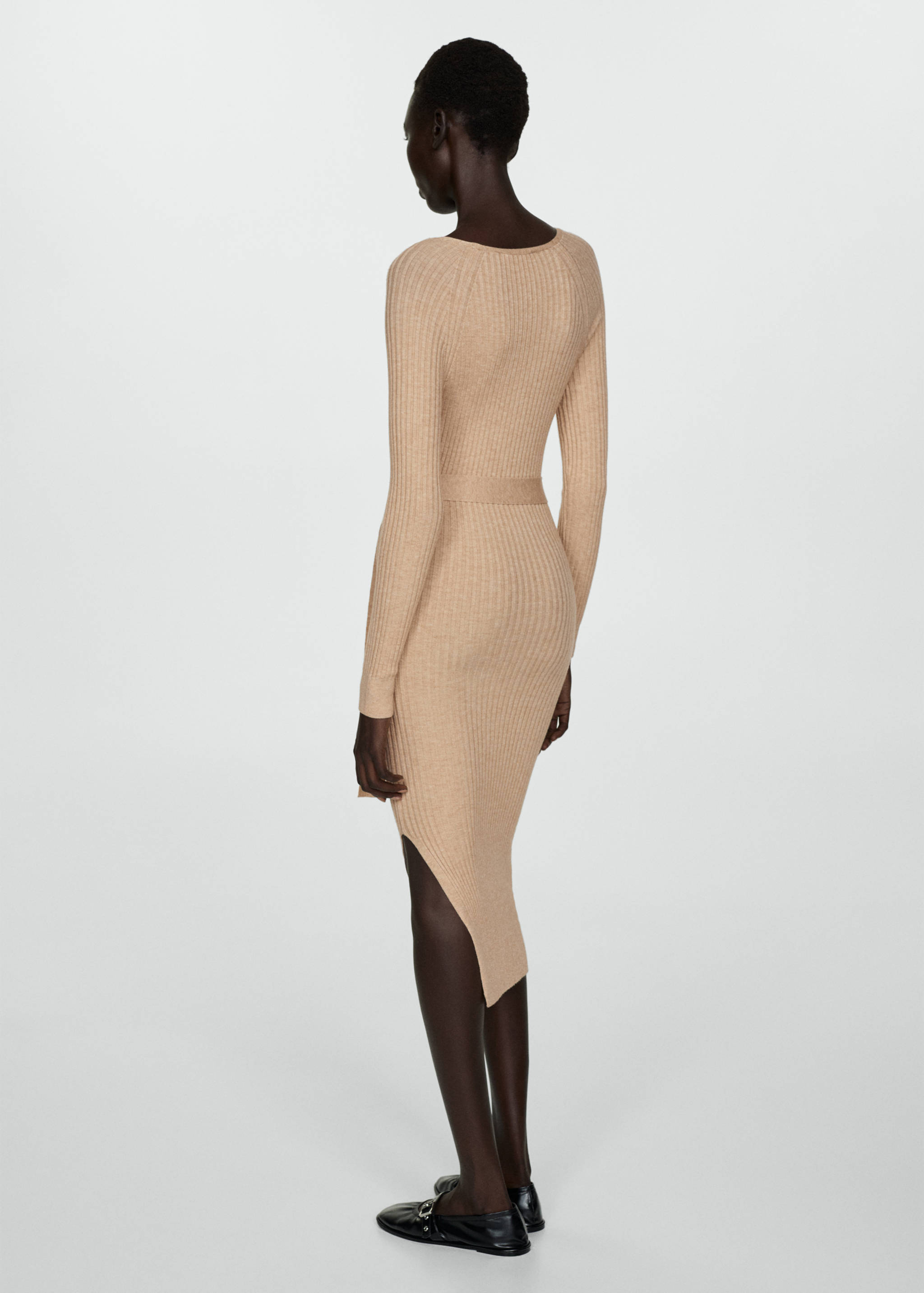 Vestido punto midi cinturón - Reverso del artículo