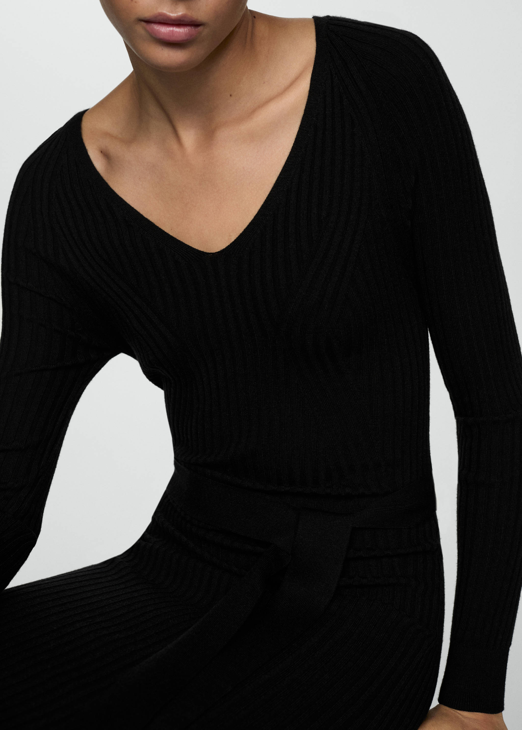 Vestido punto midi cinturón - Plano medio