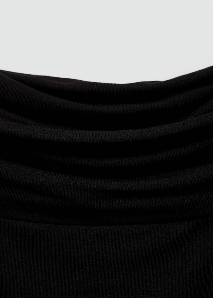 Off shoulders T-shirt — Black