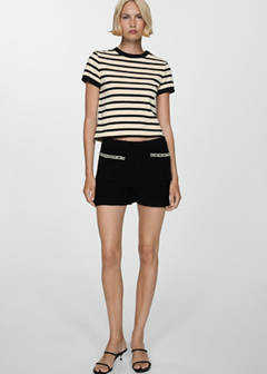 T-shirt with contrasting buttons — Ecru 4