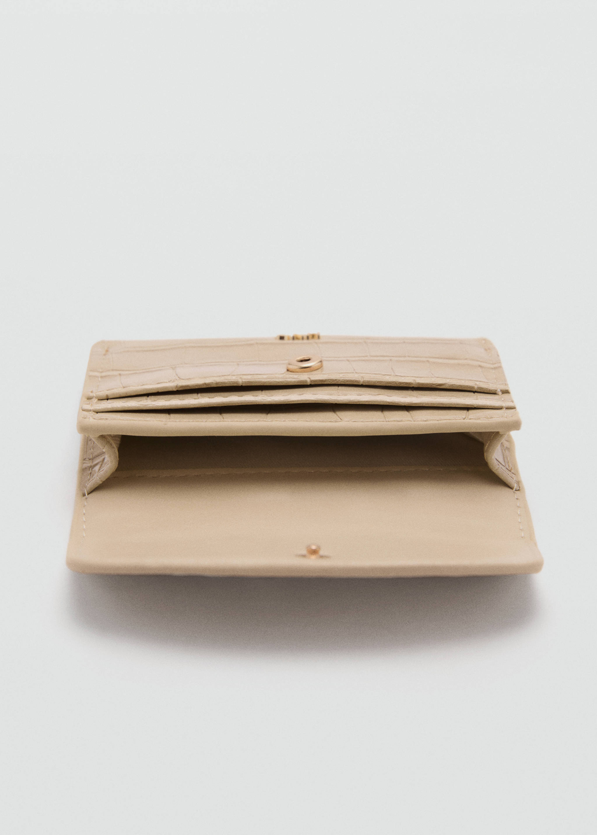 Crocodile-effect purse - Details of the article 1
