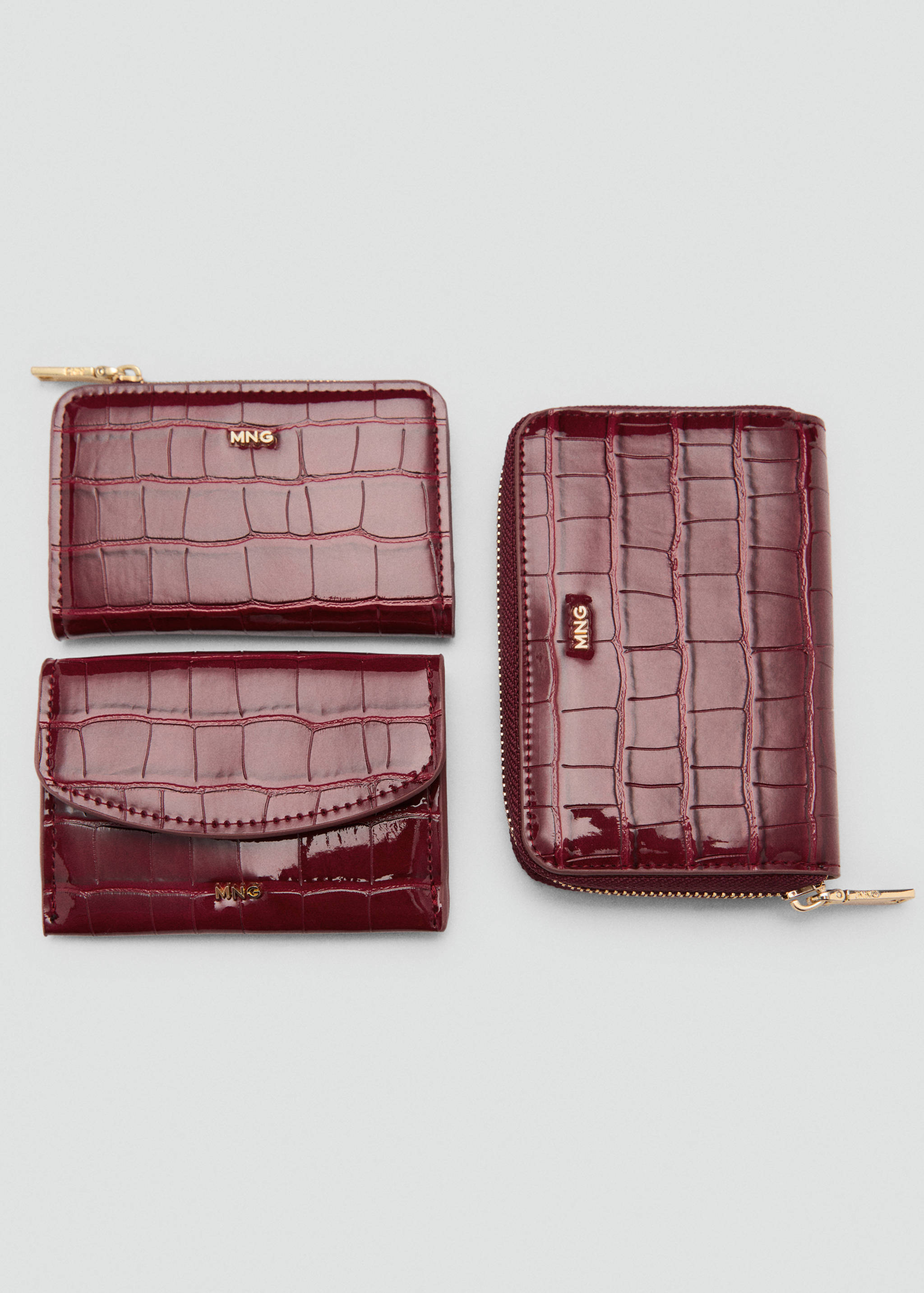 Crocodile-effect purse - Details of the article 3