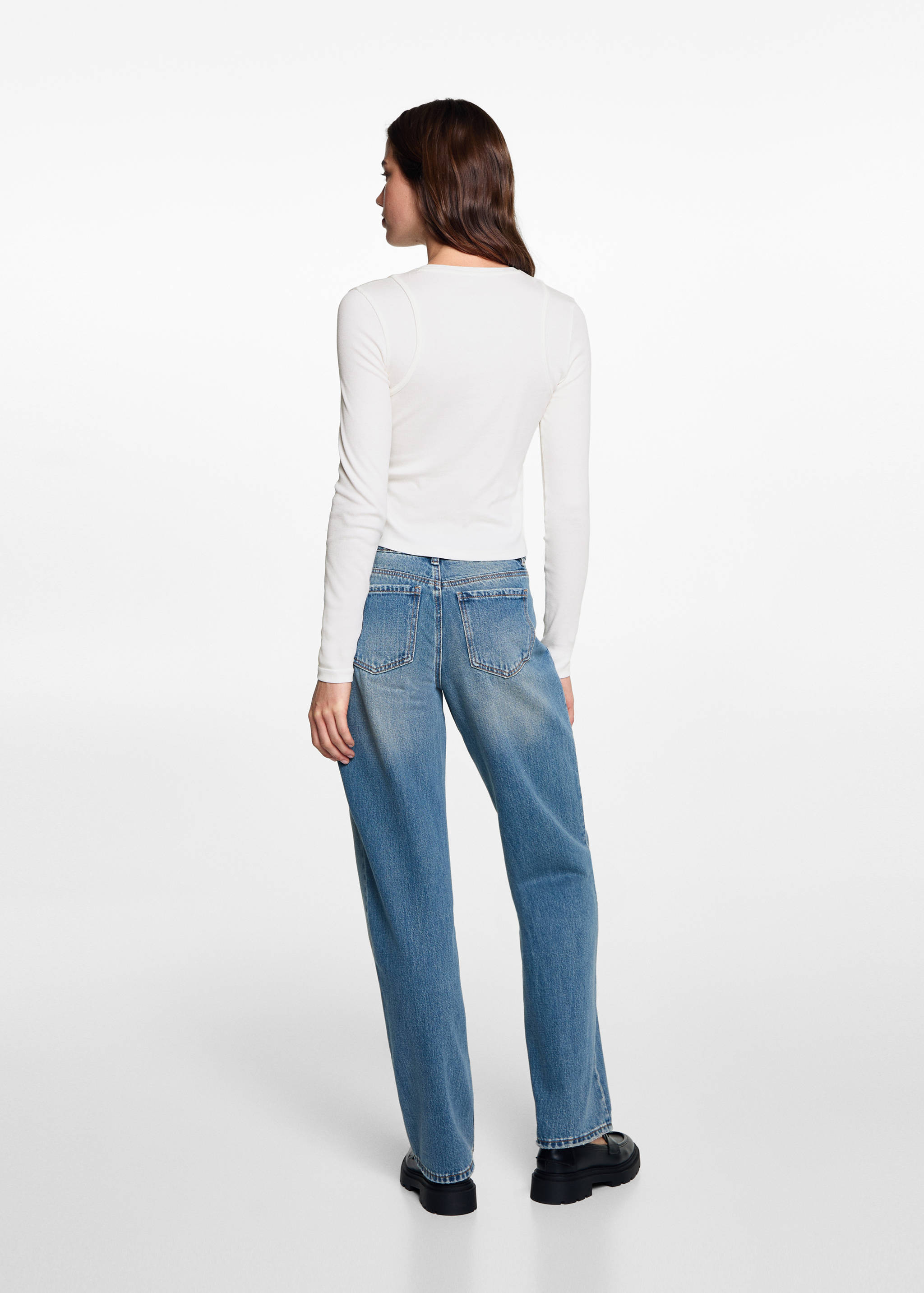 T-shirt with seam detail - Reverse of the article