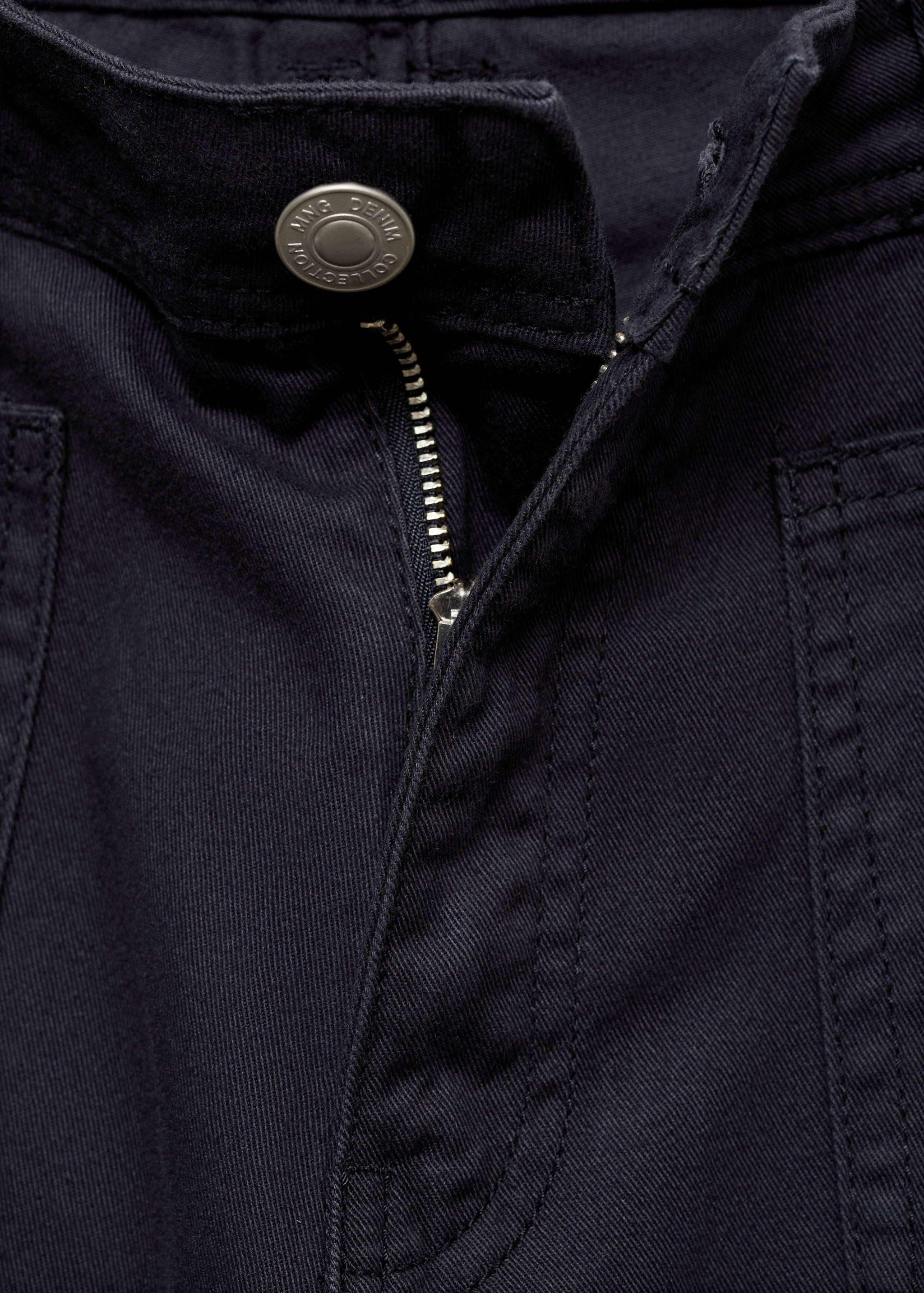 Pockets straight trousers - Details of the article 8