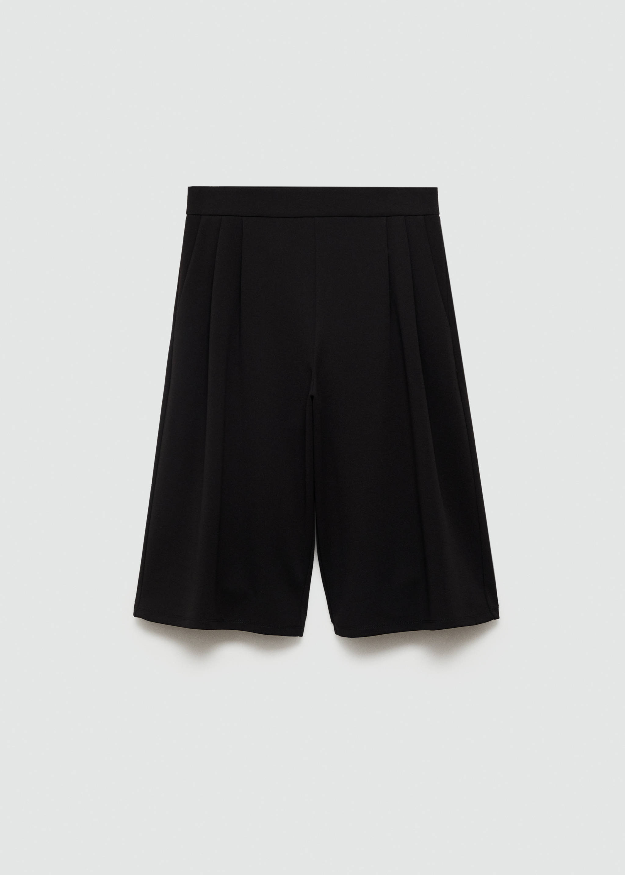 Pleated Bermuda shorts - Article without model