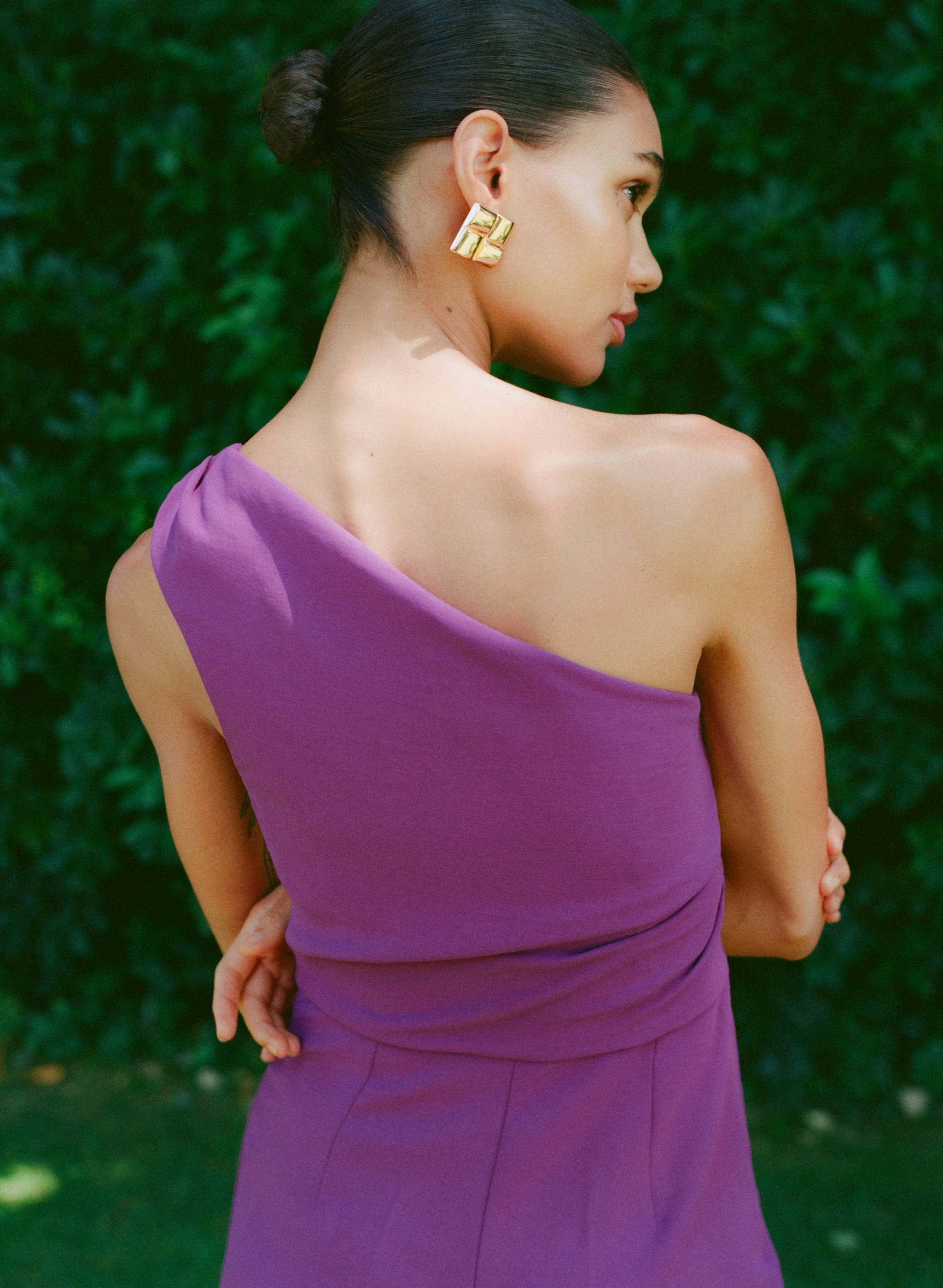 Drape detaylı asimetrik tulum - Ürün detayı 2