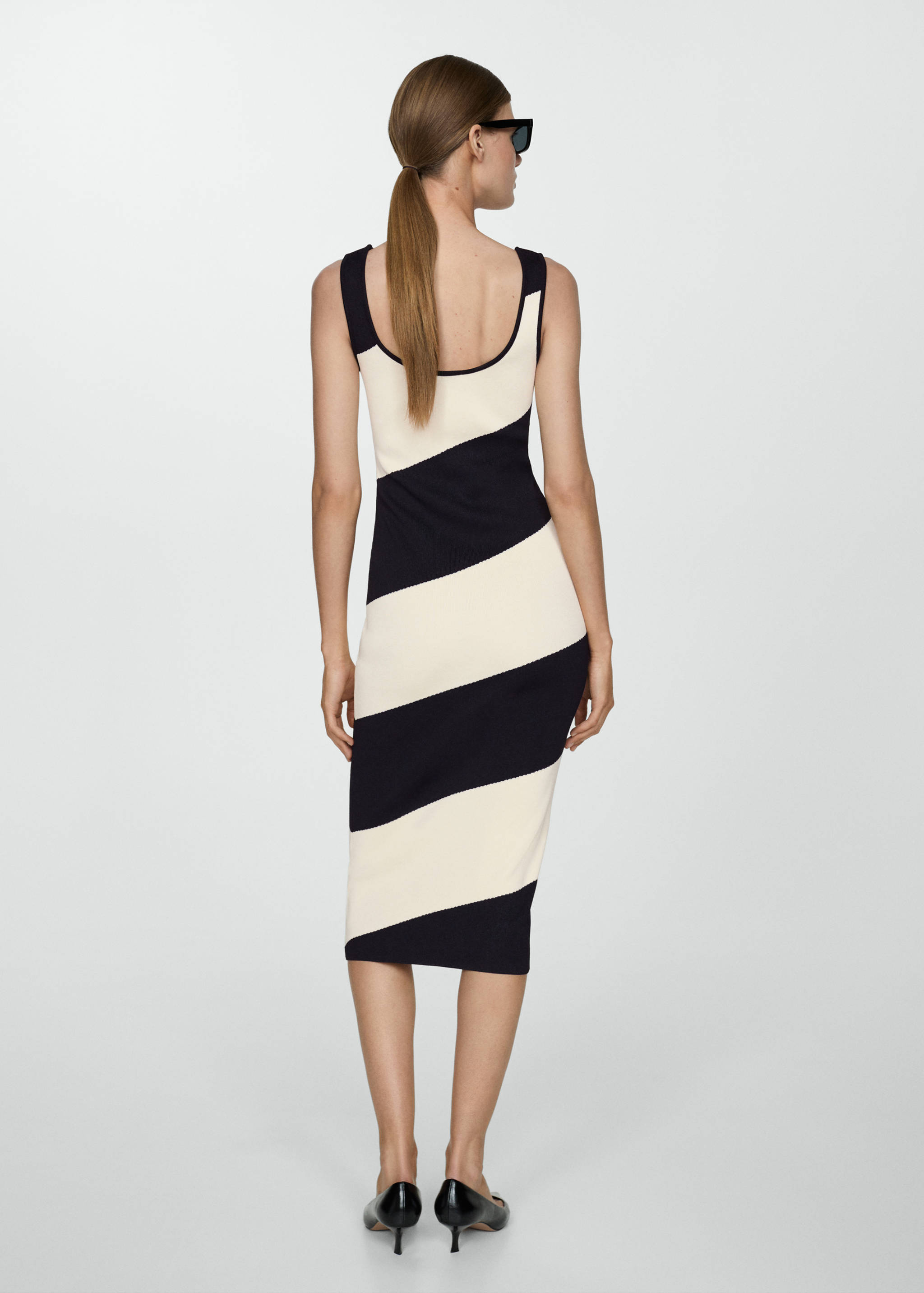 Striped knitted midi-dress - Reverse of the article