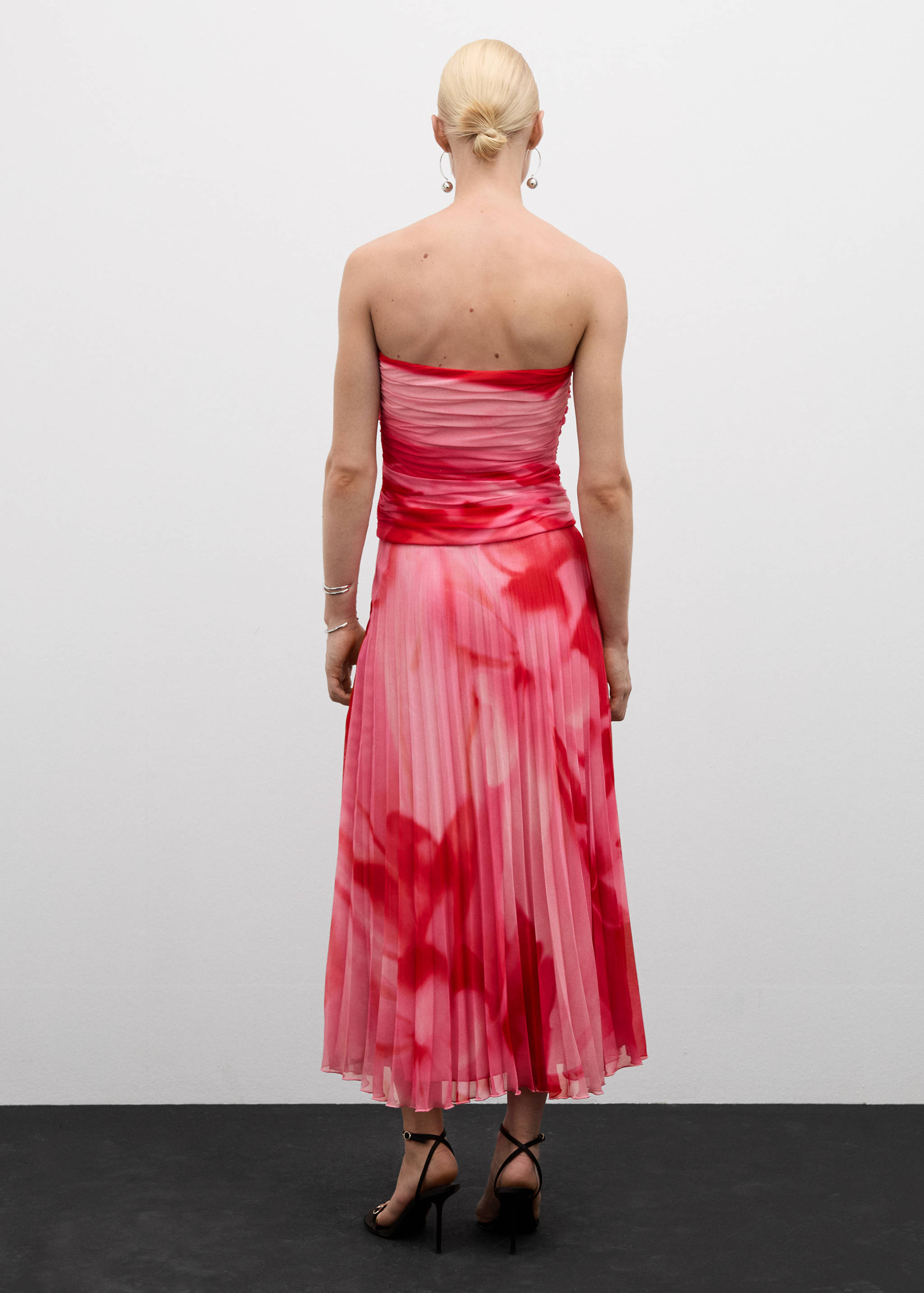 Strapless draped top - Reverse of the article