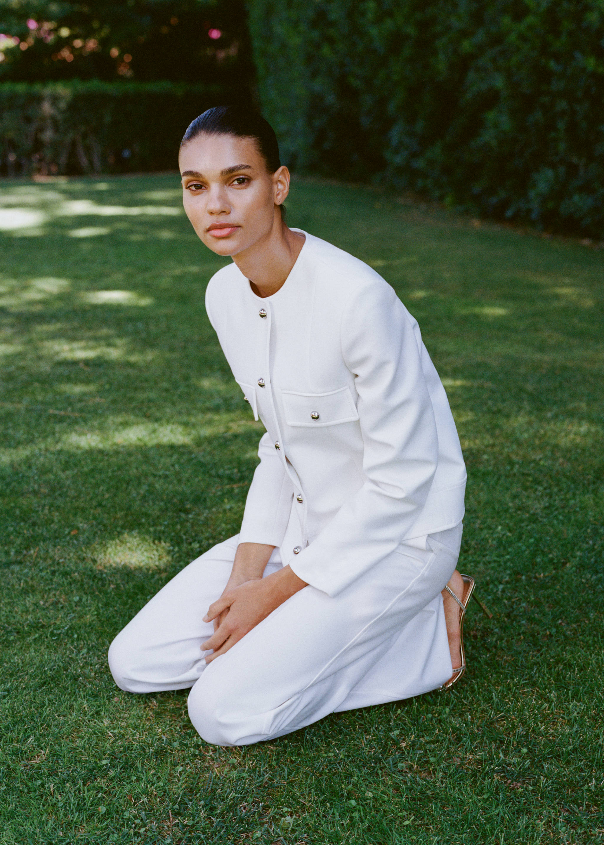 Flowy straight-fit pants - Details of the article 1
