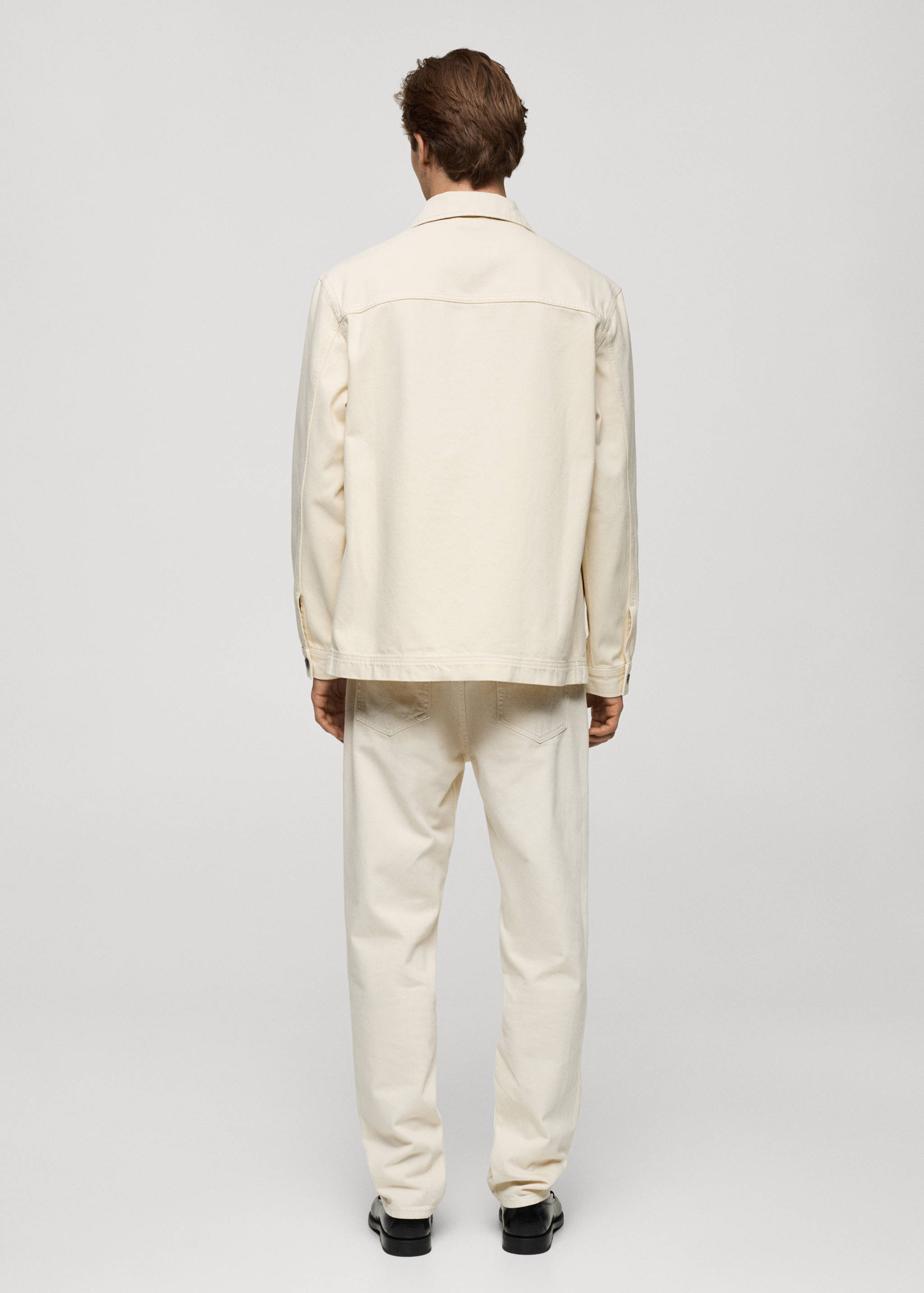 Sobrecamisa vaquera bolsillos - Reverso del artículo