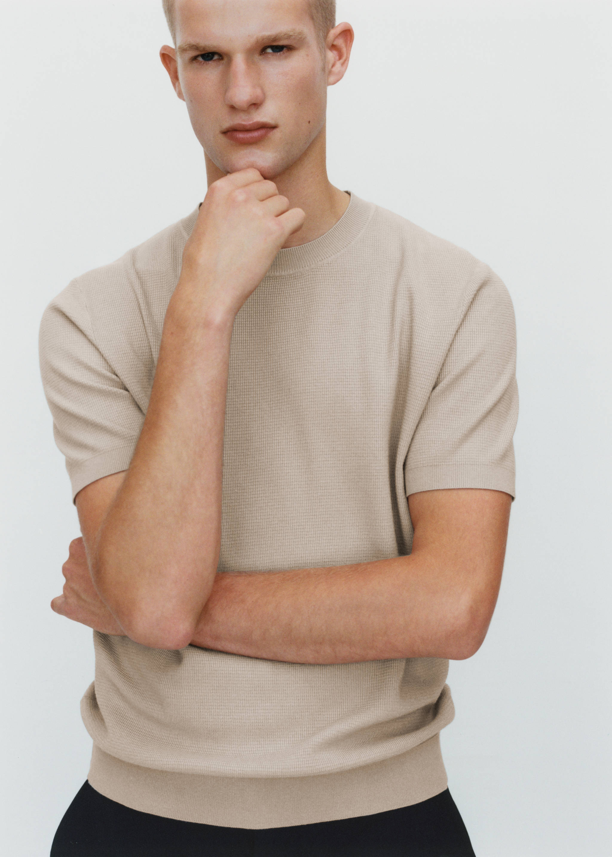 Structured knitted t-shirt - Details of the article 5