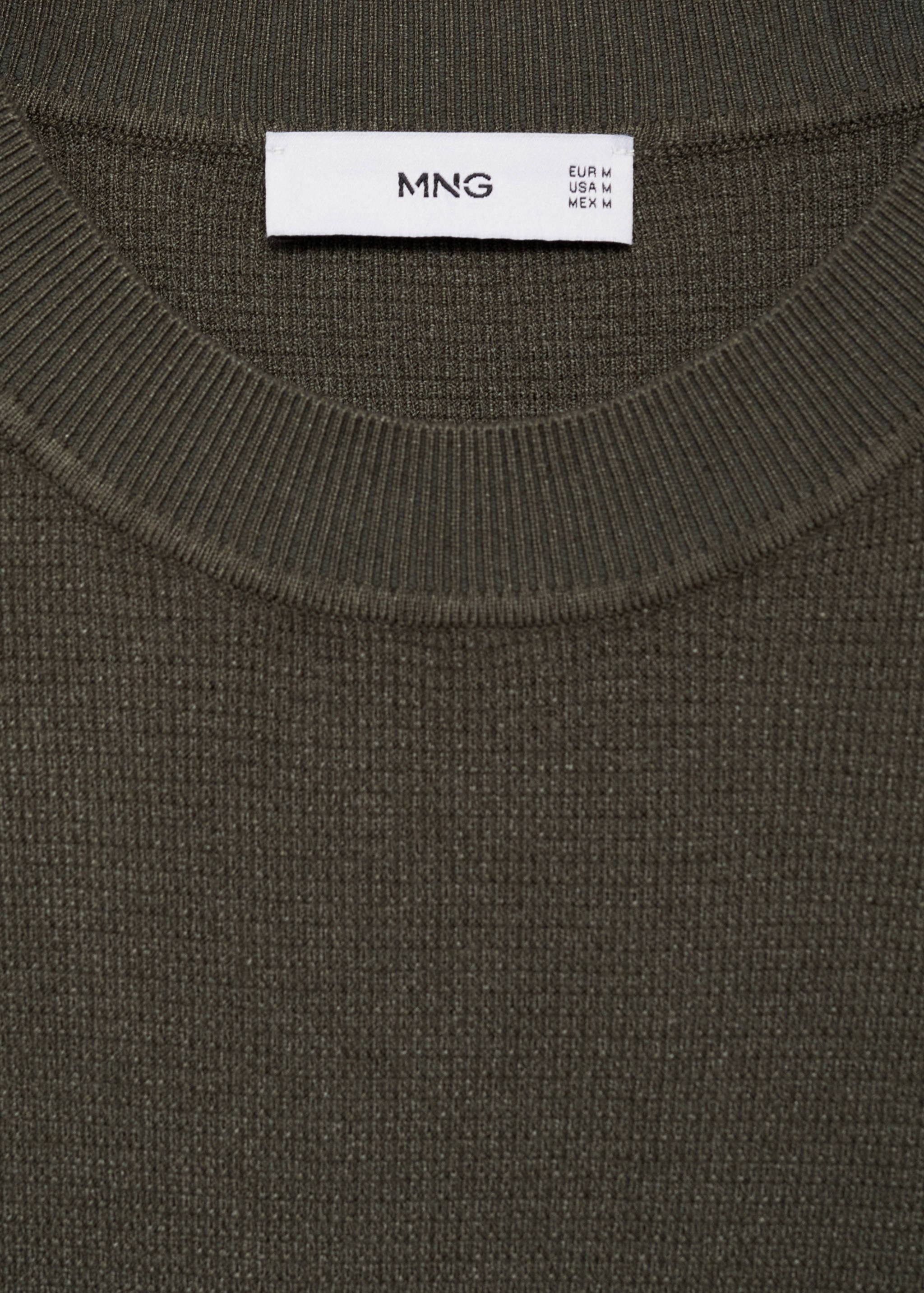Structured knitted t-shirt - Details of the article 8