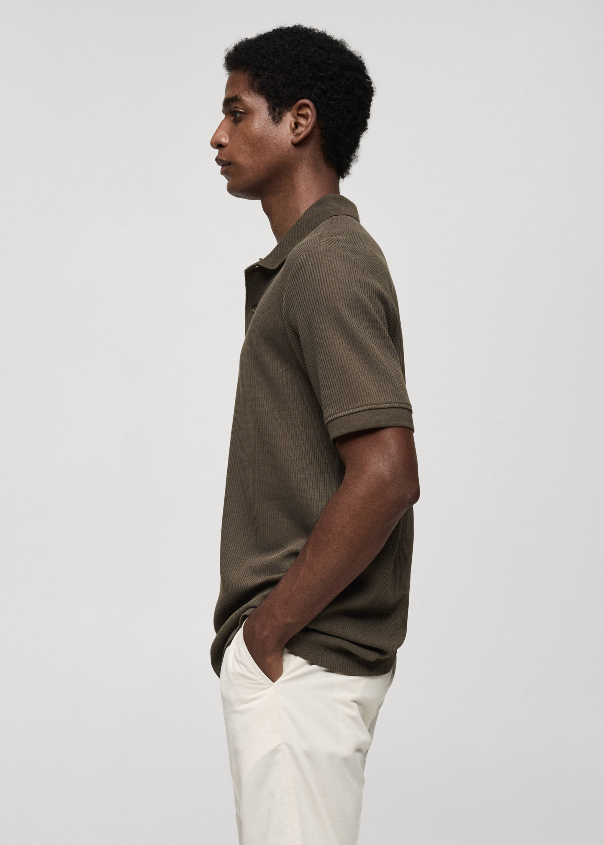 Ribbed cotton knitted polo shirt - Details of the article 2