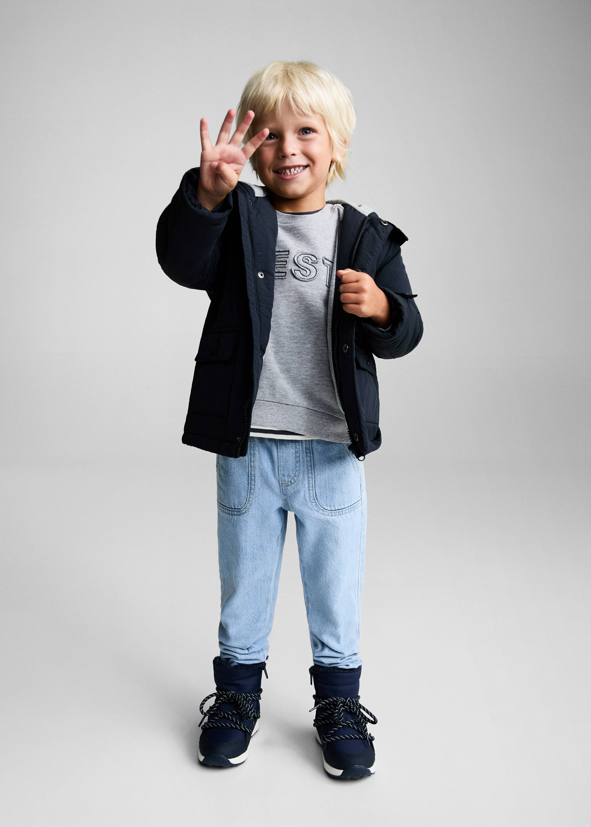 Pockets hooded coat - General plane