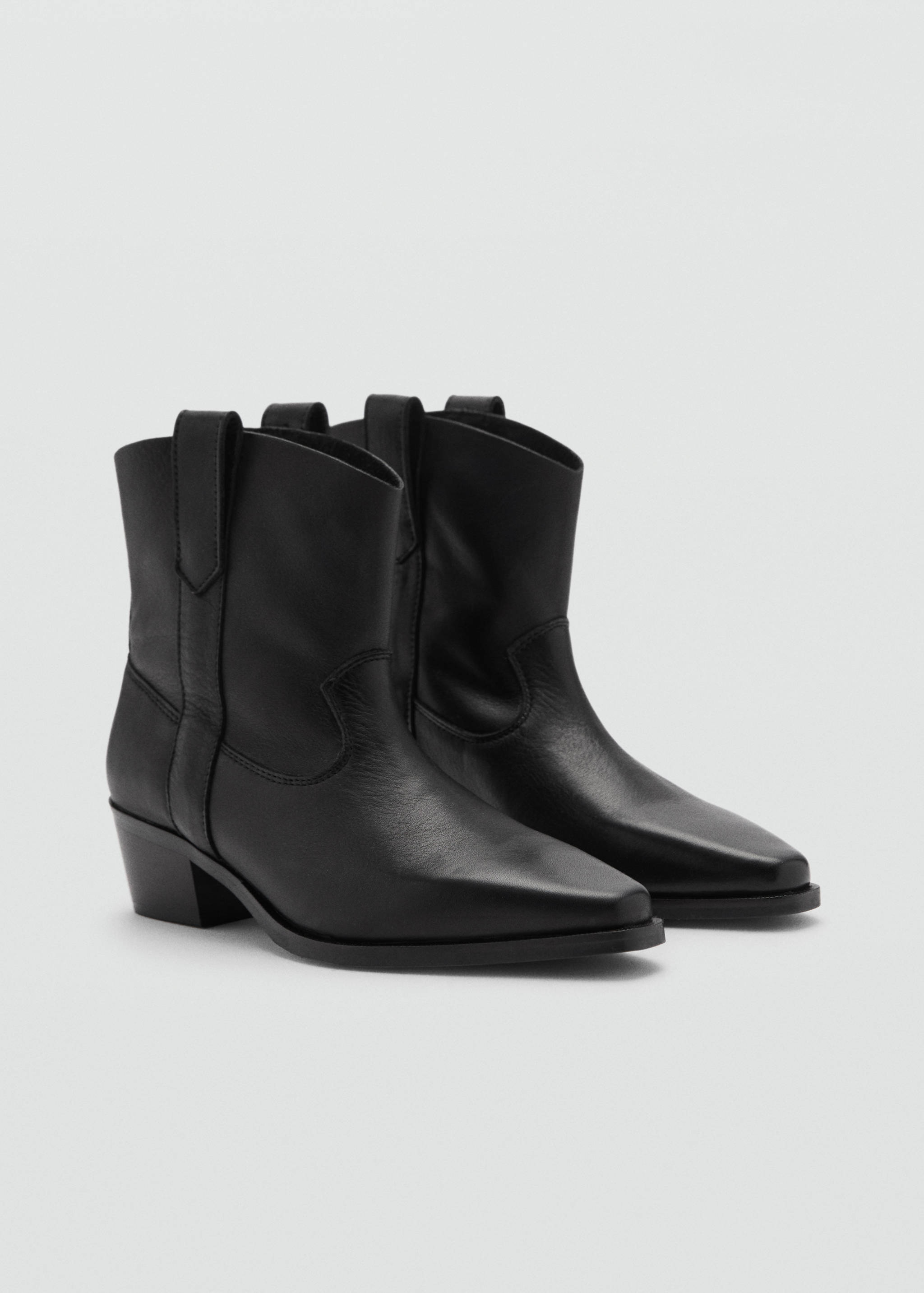 Leather cowboy ankle boots - Medium plane