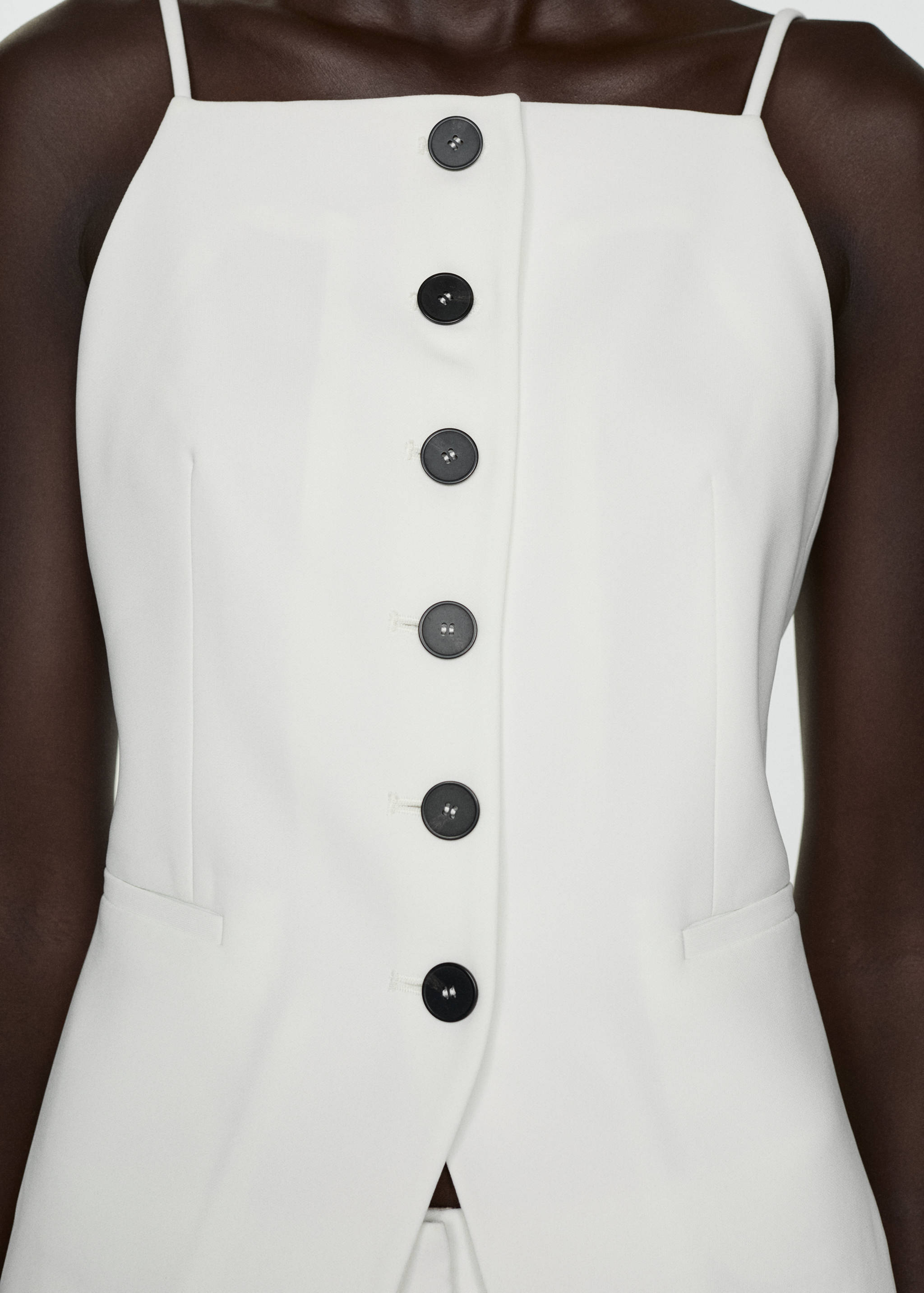 Halter-neck gilet with buttons - Details of the article 6